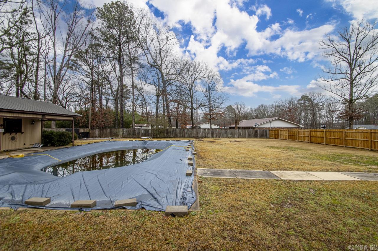 LAKEWOOD HTS ESTATES - Residential