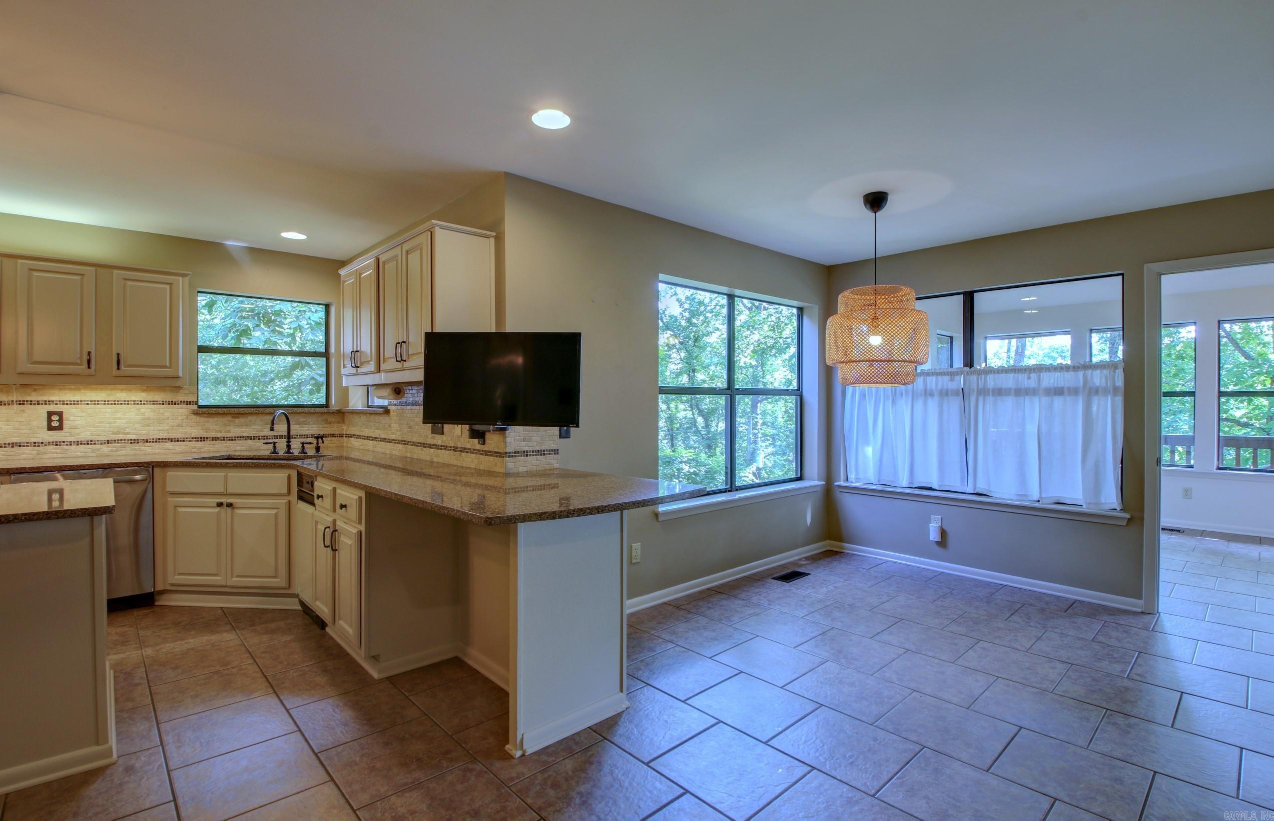 ST CHARLES ADDN - Residential