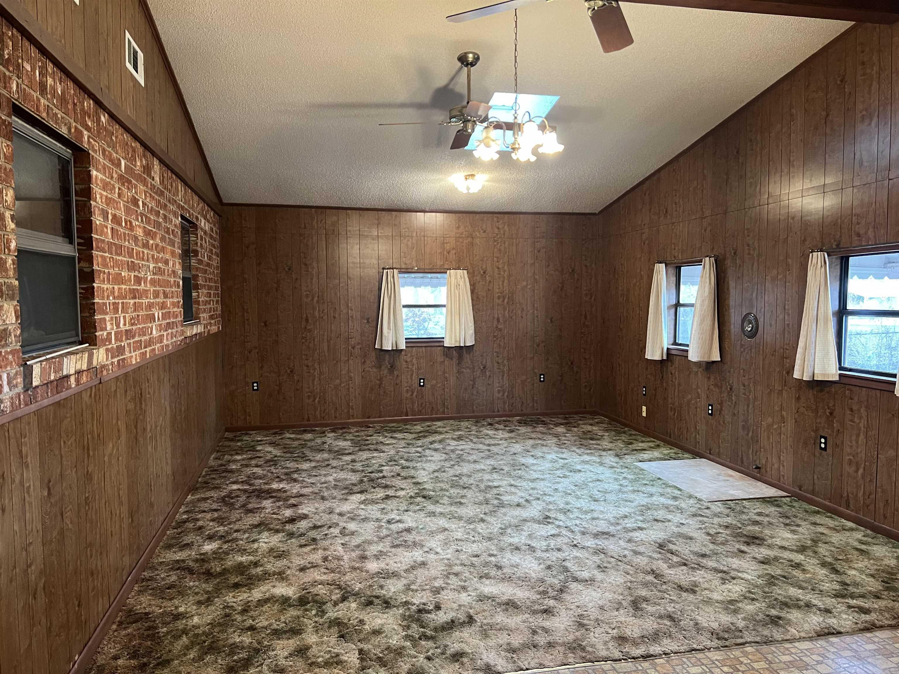 BEEBE OUTLOTS - Residential