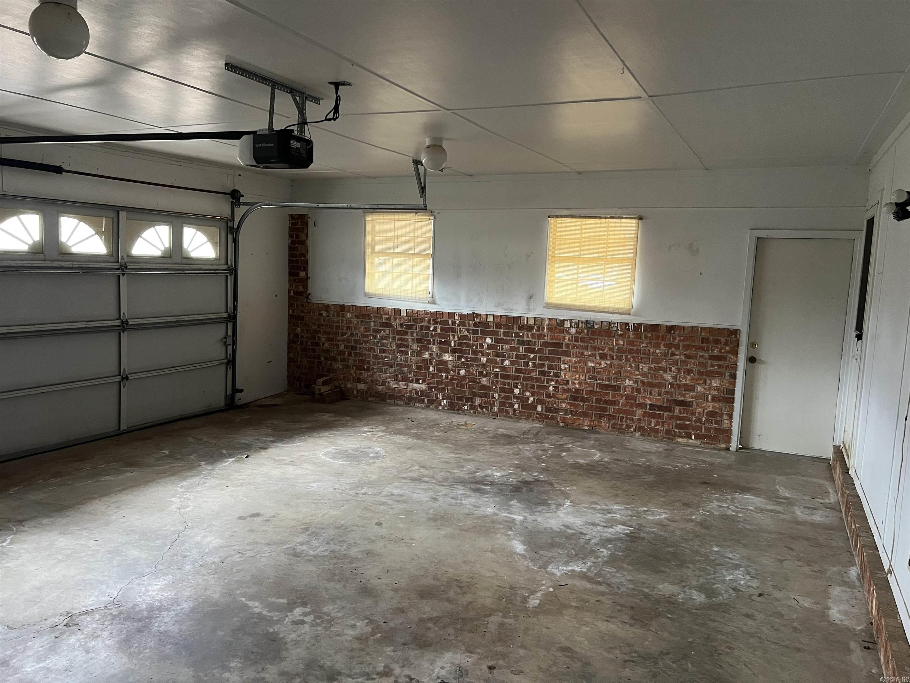 BEEBE OUTLOTS - Residential