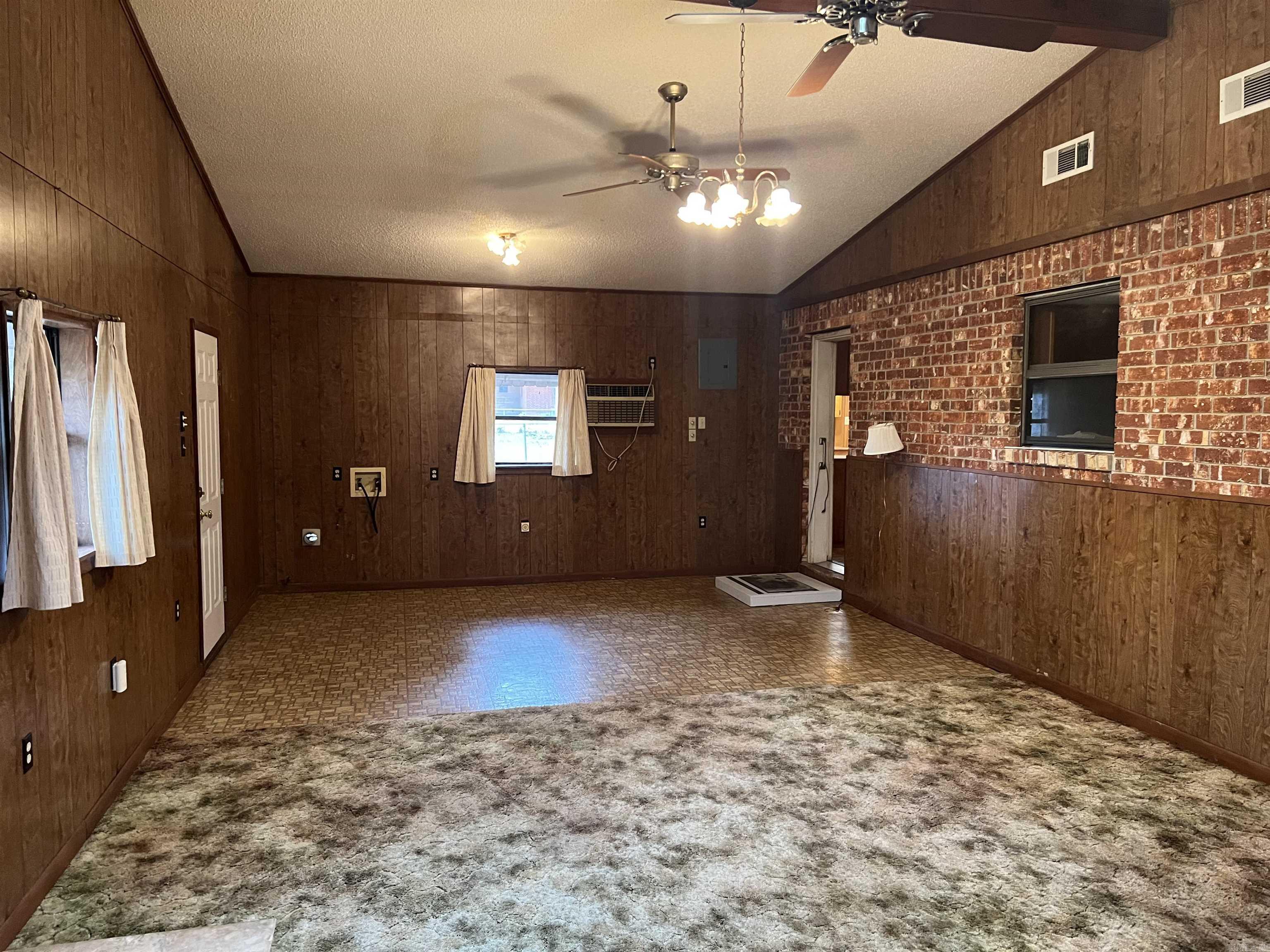 BEEBE OUTLOTS - Residential