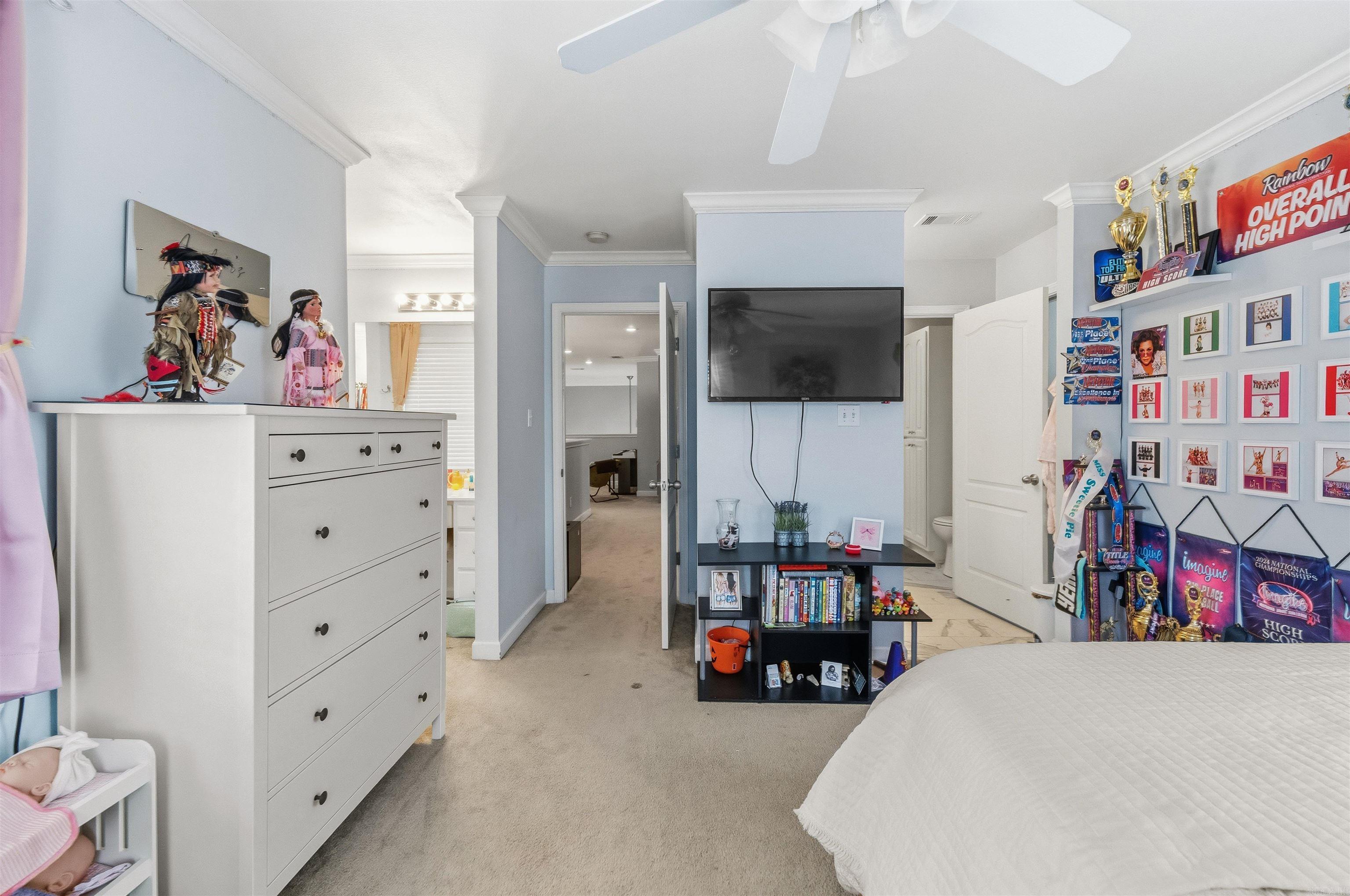 MILLERS CROSSING - Residential