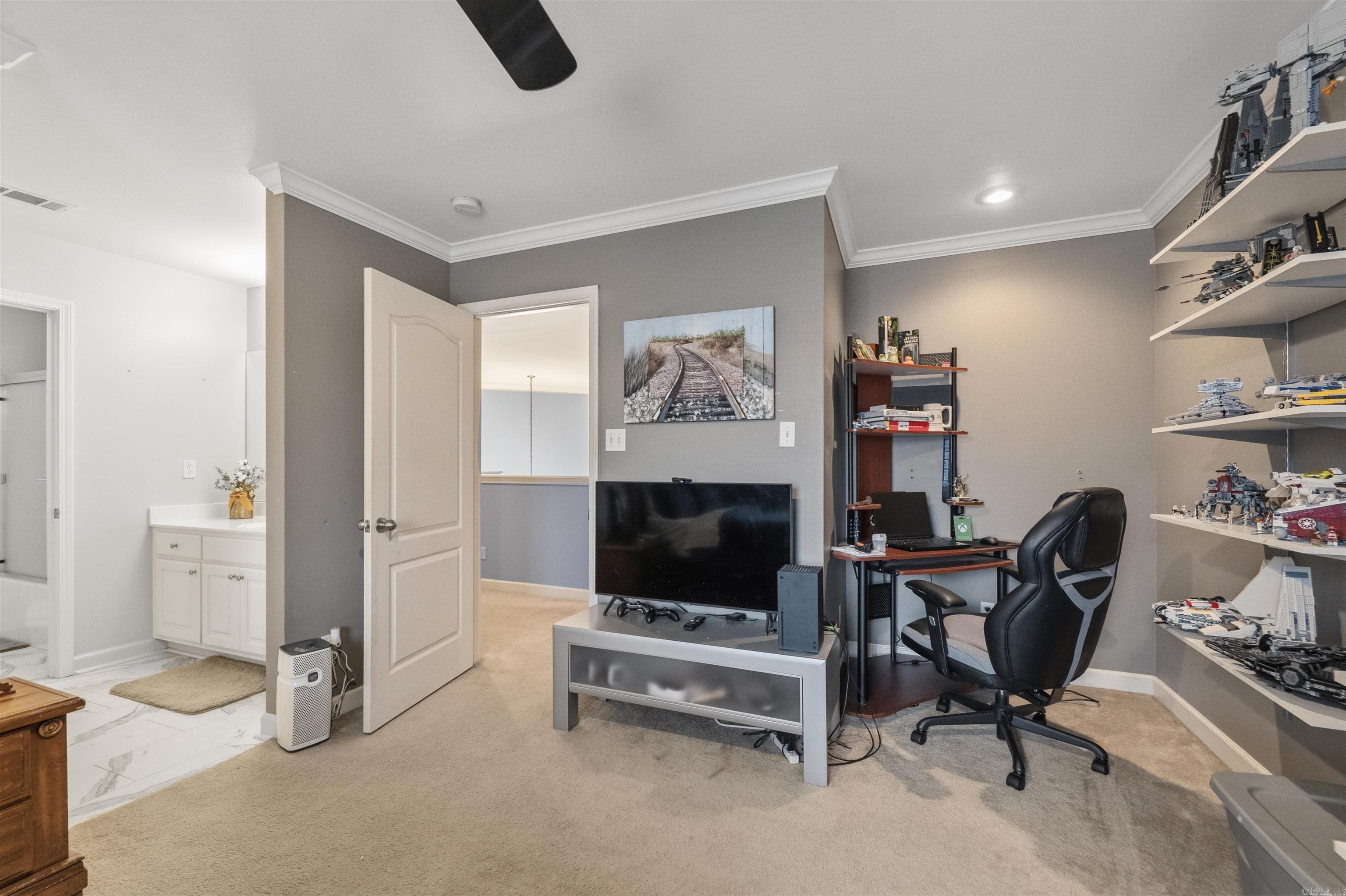 MILLERS CROSSING - Residential