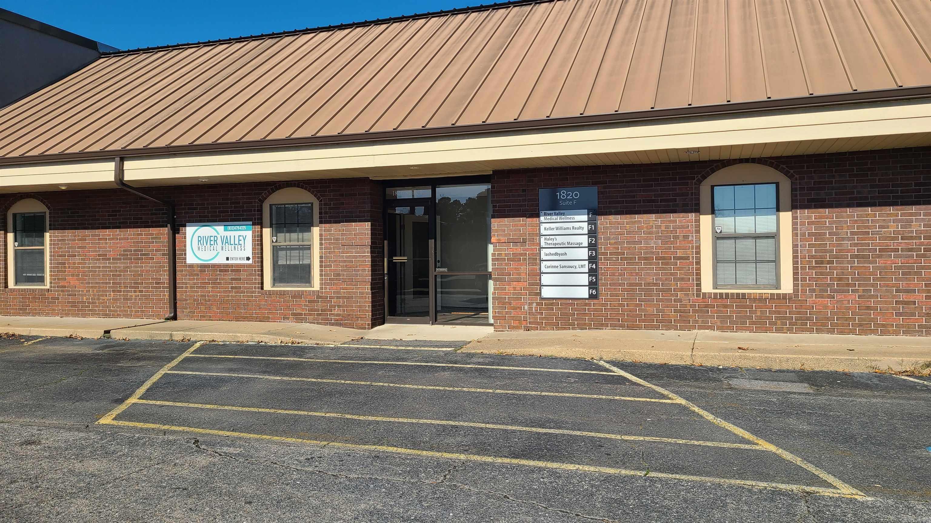 Large Professional Center easy to locate at stoplight intersection. Lease includes all utilities (except phone/data). 2 entrances with approx. 10+/- parking spaces, reception area and 2 private offices. Multiple Tenants share common areas both inside and out.