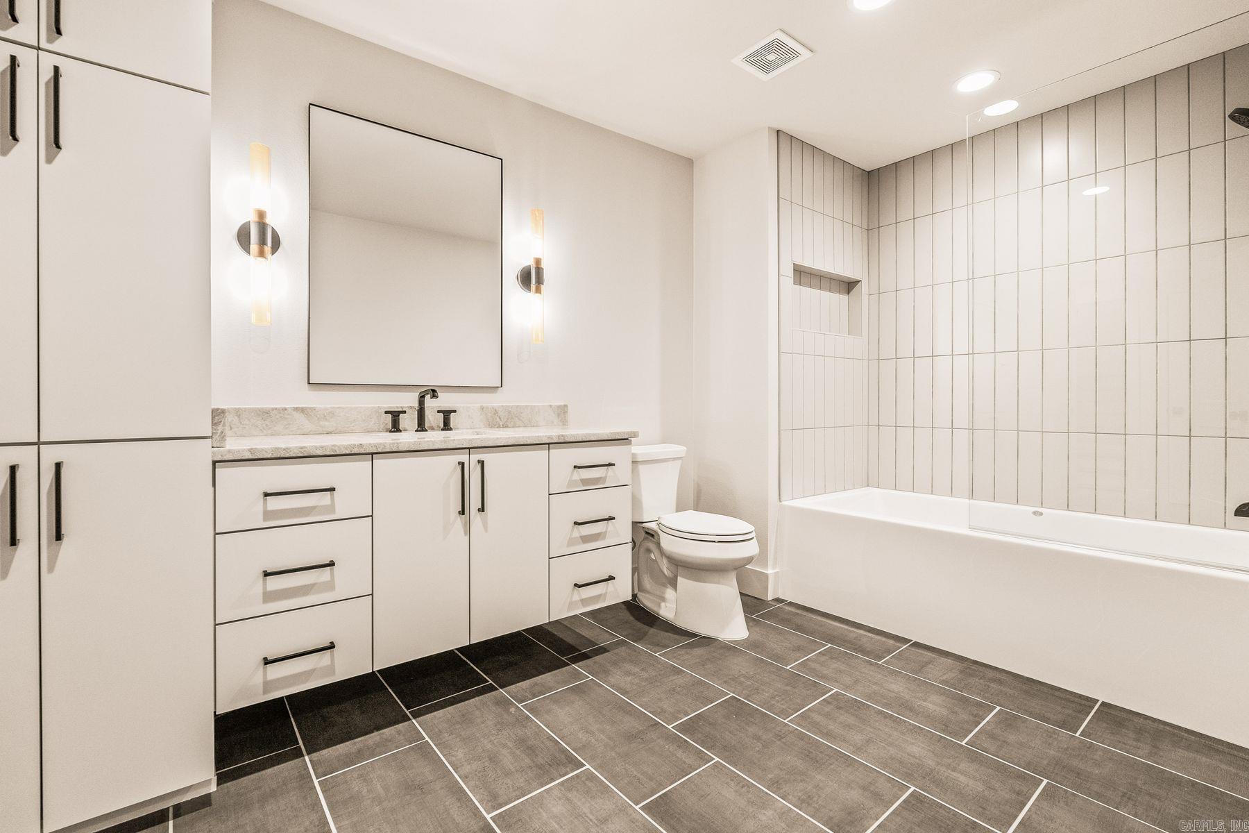 Robinwood - Residential