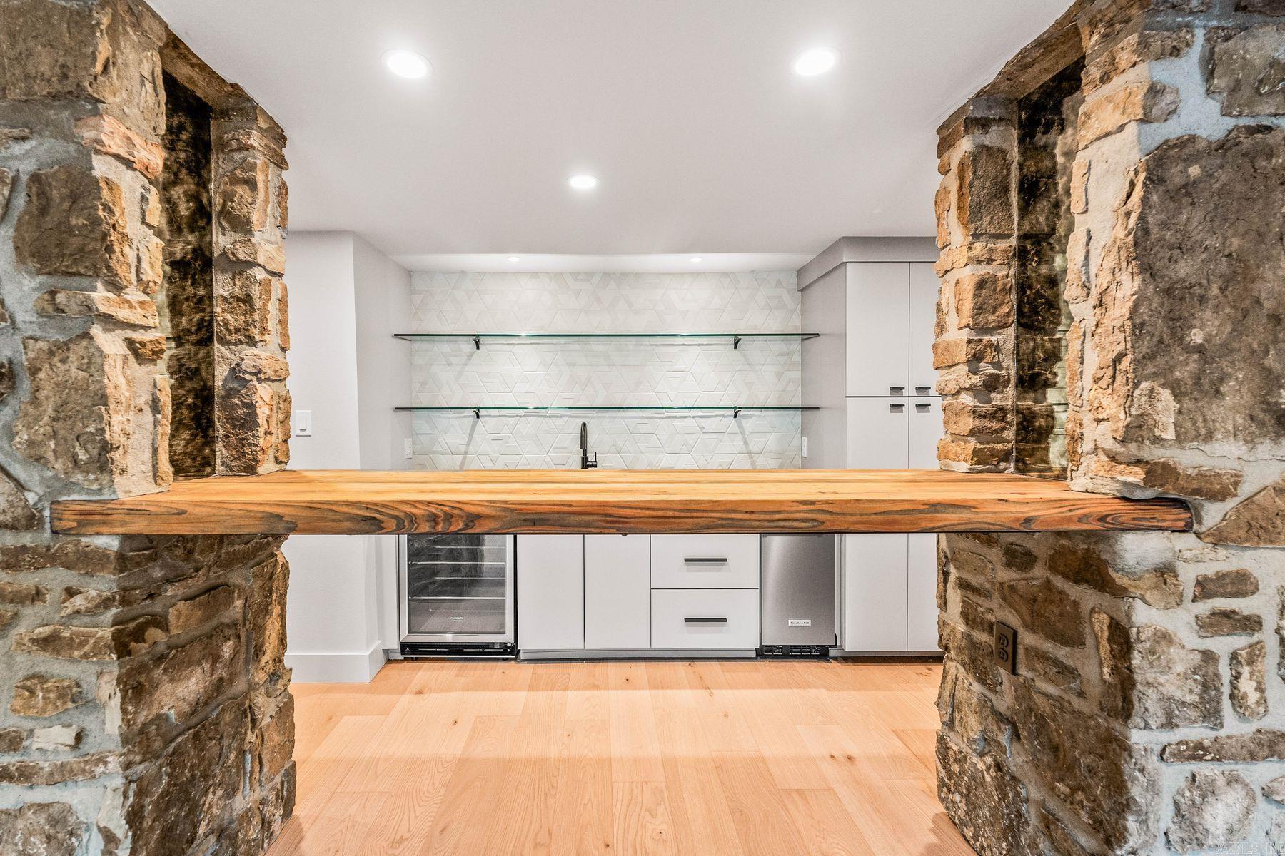 Robinwood - Residential