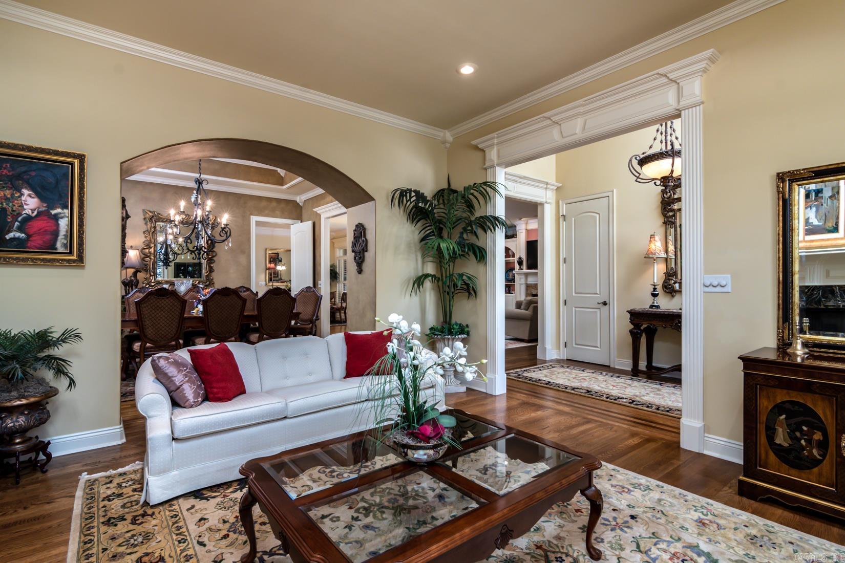 CHENAL VALLEY THE OAKS - Residential