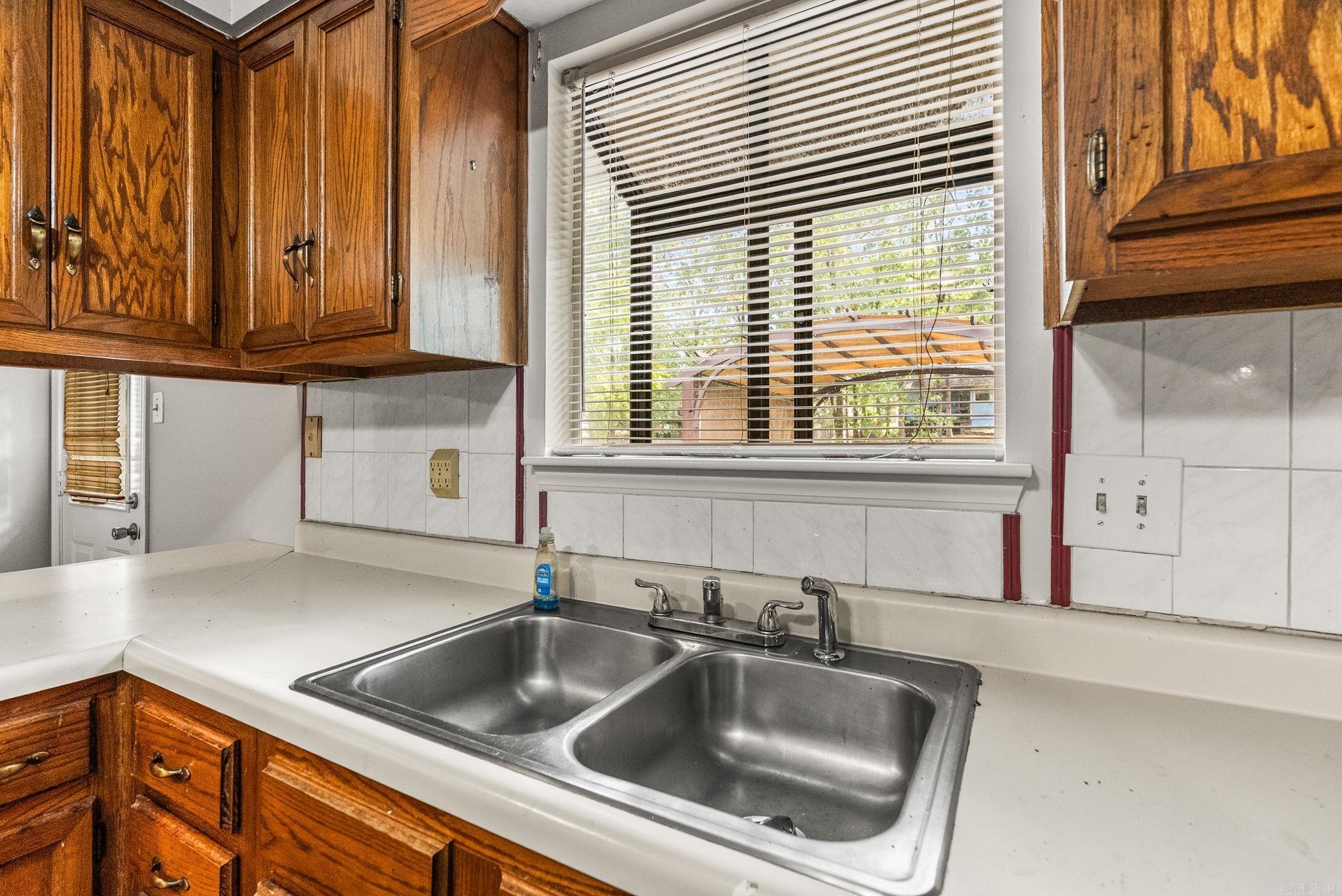 Rolling Oaks - Residential Lease