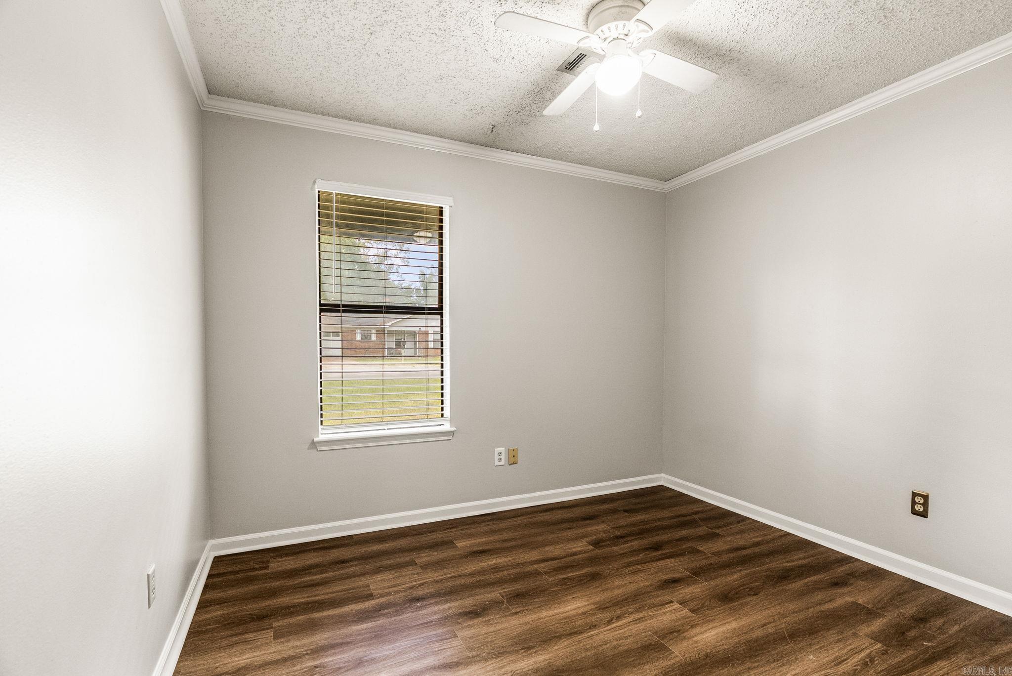 Rolling Oaks - Residential Lease