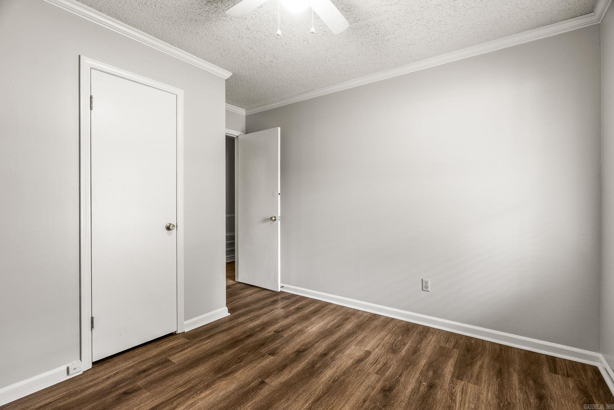 Rolling Oaks - Residential Lease