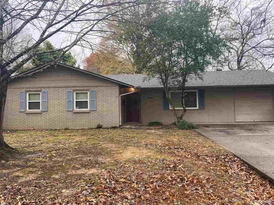 Real Property Management Central AR. Call 501=222=1009 today to schedule a self-showing and visit our website .rpmcentralar.com to view pictures, full video walk thru, and to apply online.  *Be aware there are many ongoing scams on sites such as facebook market place and craigslist where listings get copied and re-posted with incorrect information and the scammers posing as the owner trying to get you to send them money directly. Contact our office at 501-834-1333 with any questions.  3br 1.5ba $895/mo