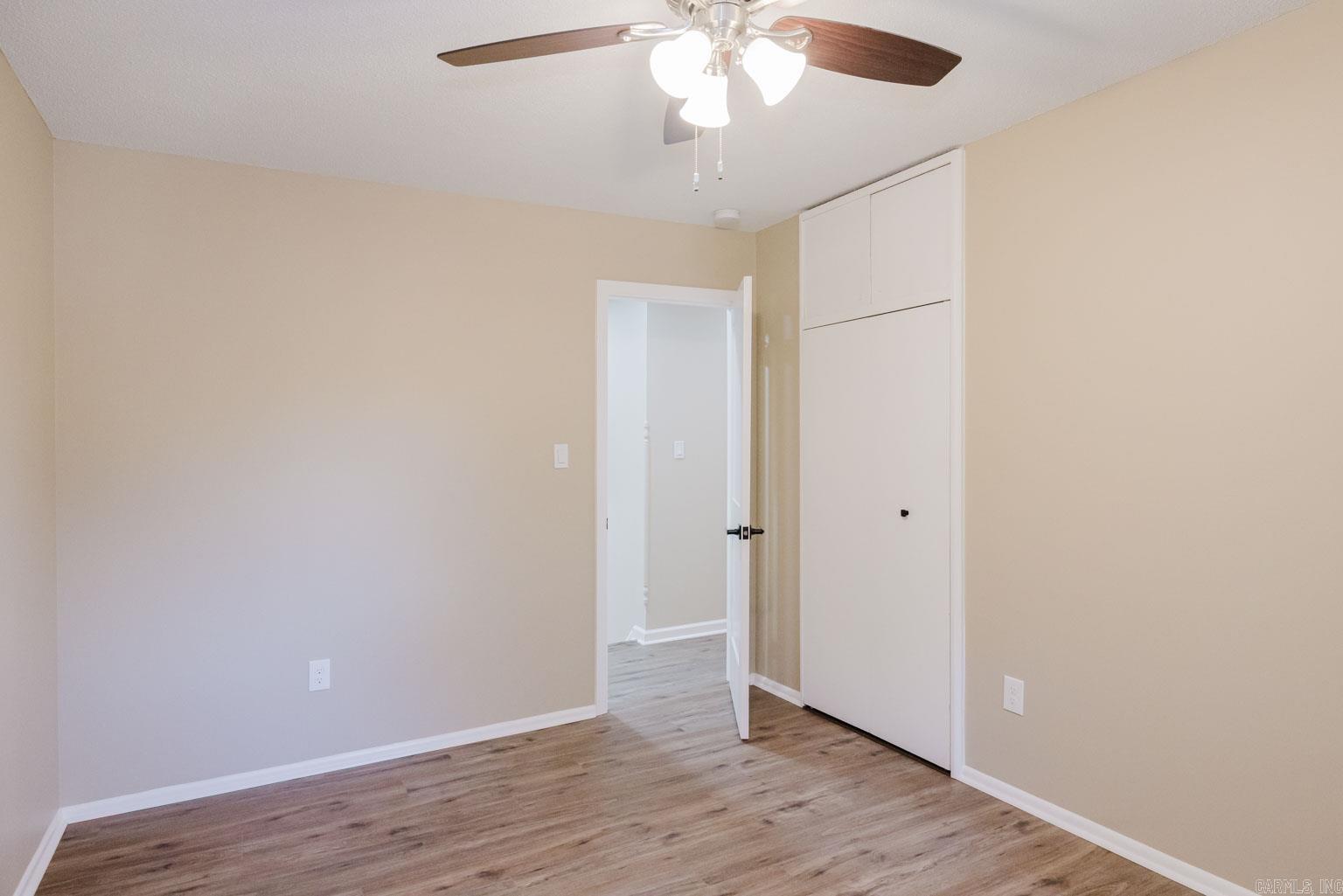 WATSON MANOR - Residential