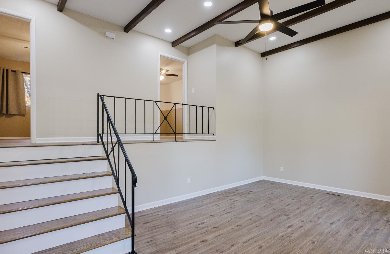 WATSON MANOR - Residential