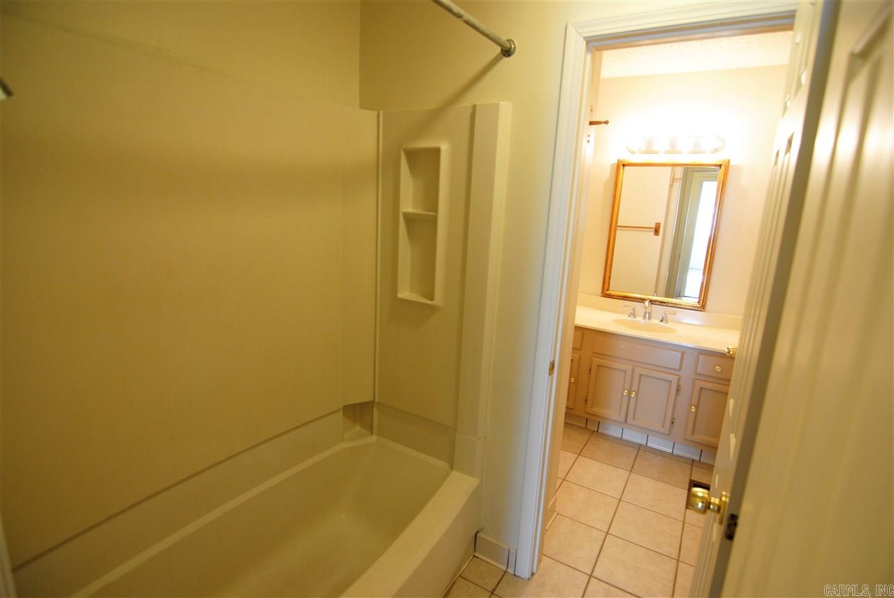 Faucette - Residential Lease