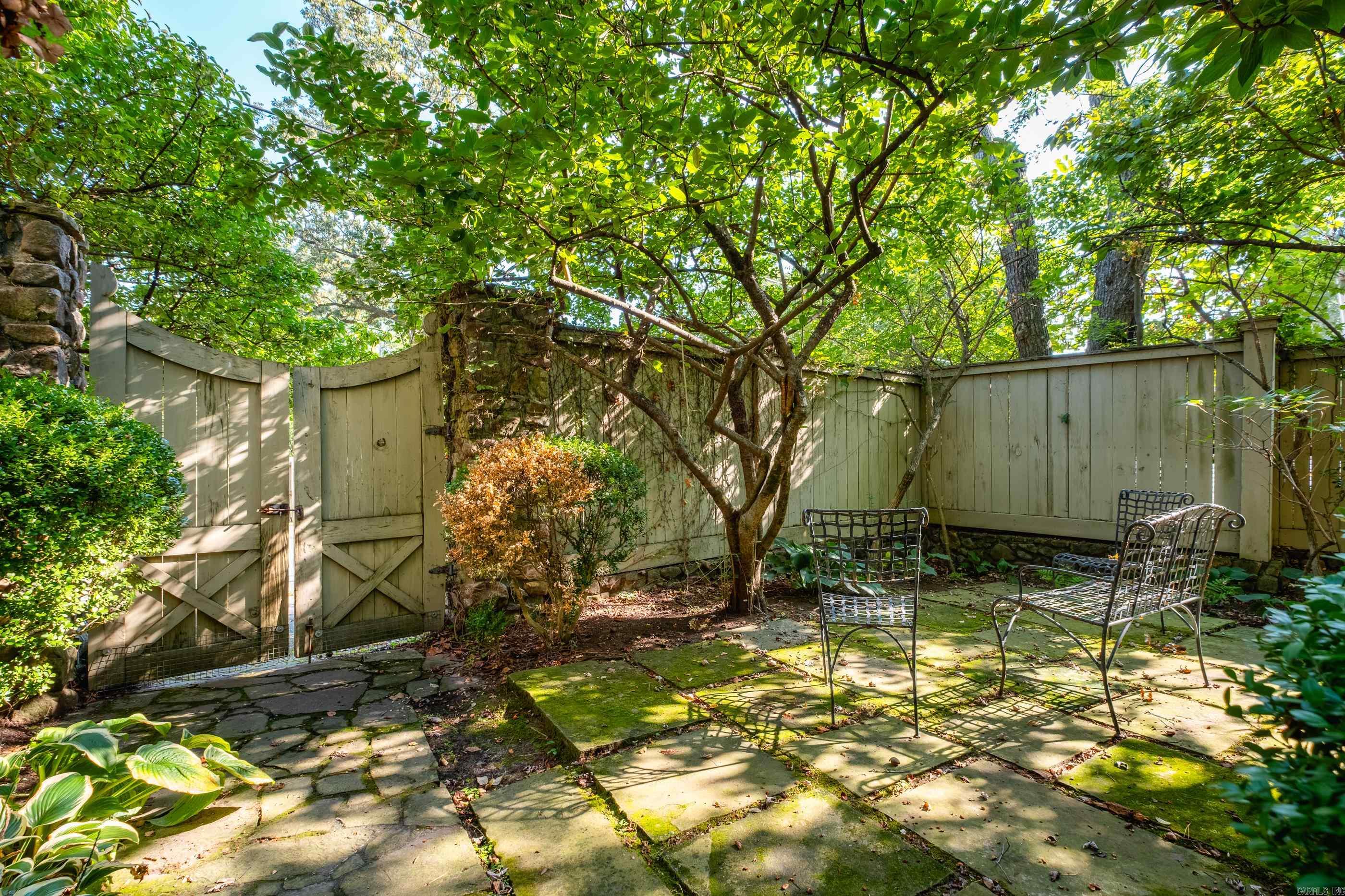 PROSPECT TERRACE - Residential