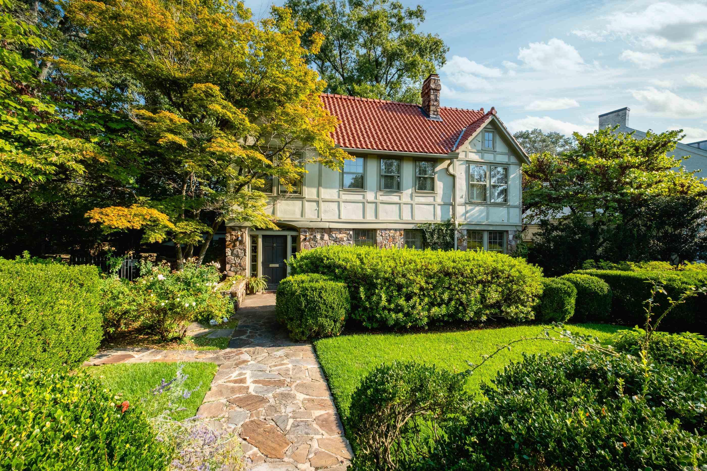 PROSPECT TERRACE - Residential