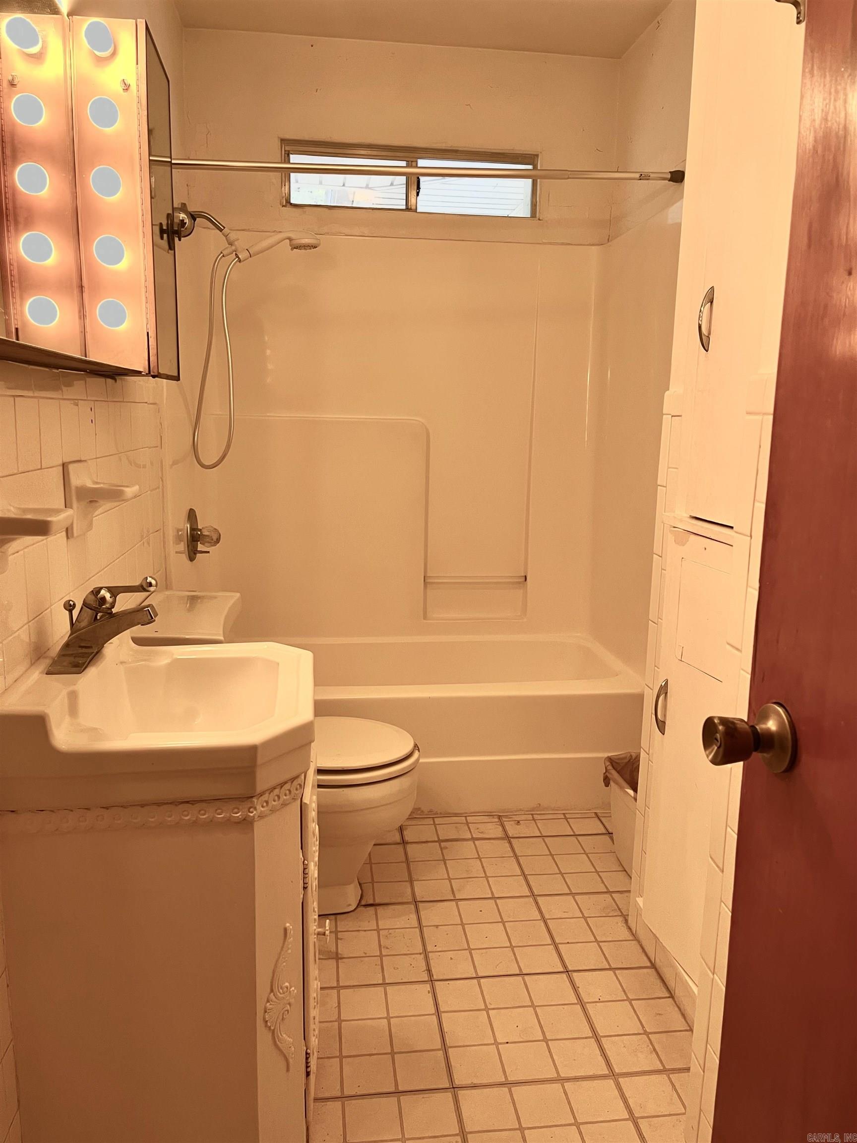 OAKHURST - Residential