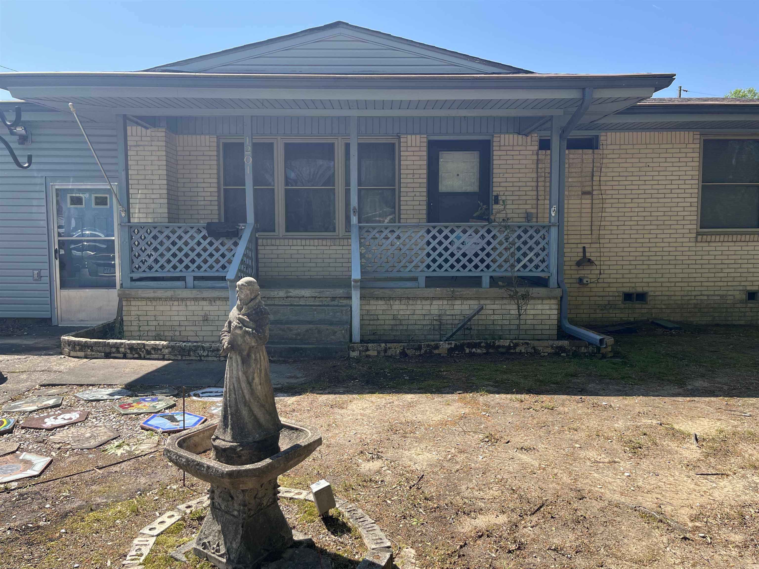 OAKHURST - Residential