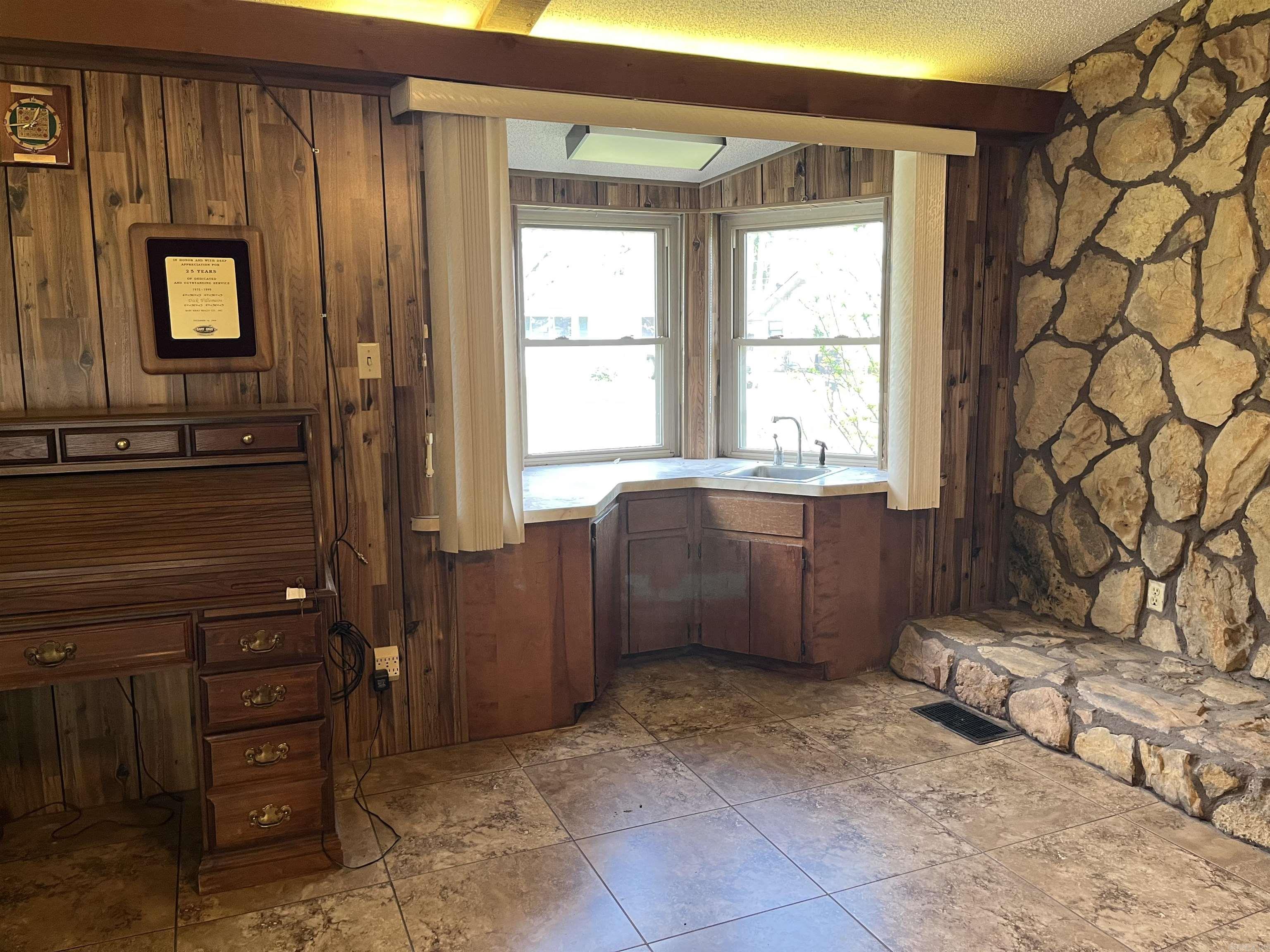 OAKHURST - Residential