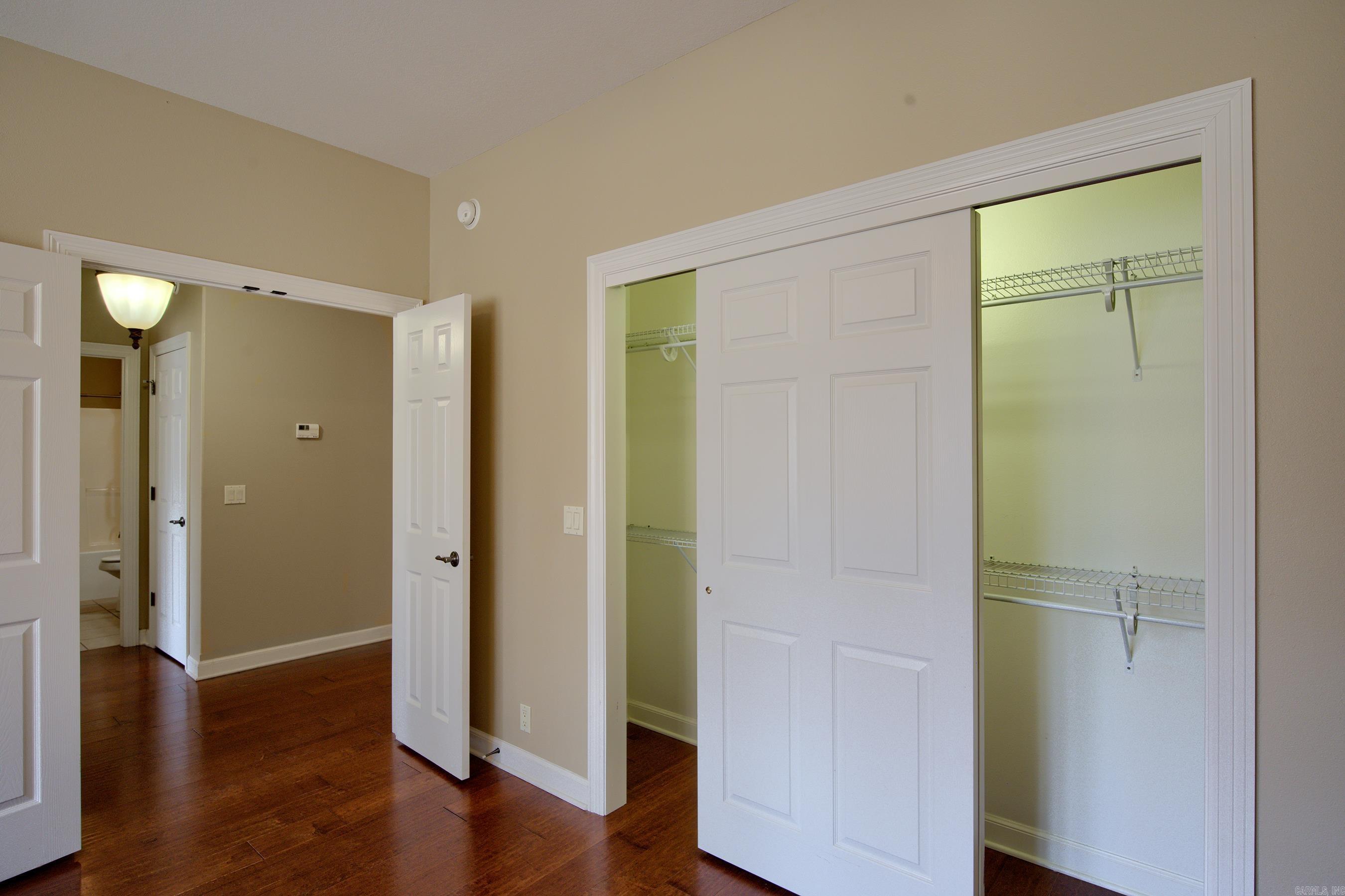 ISABELLA COURTS - Residential