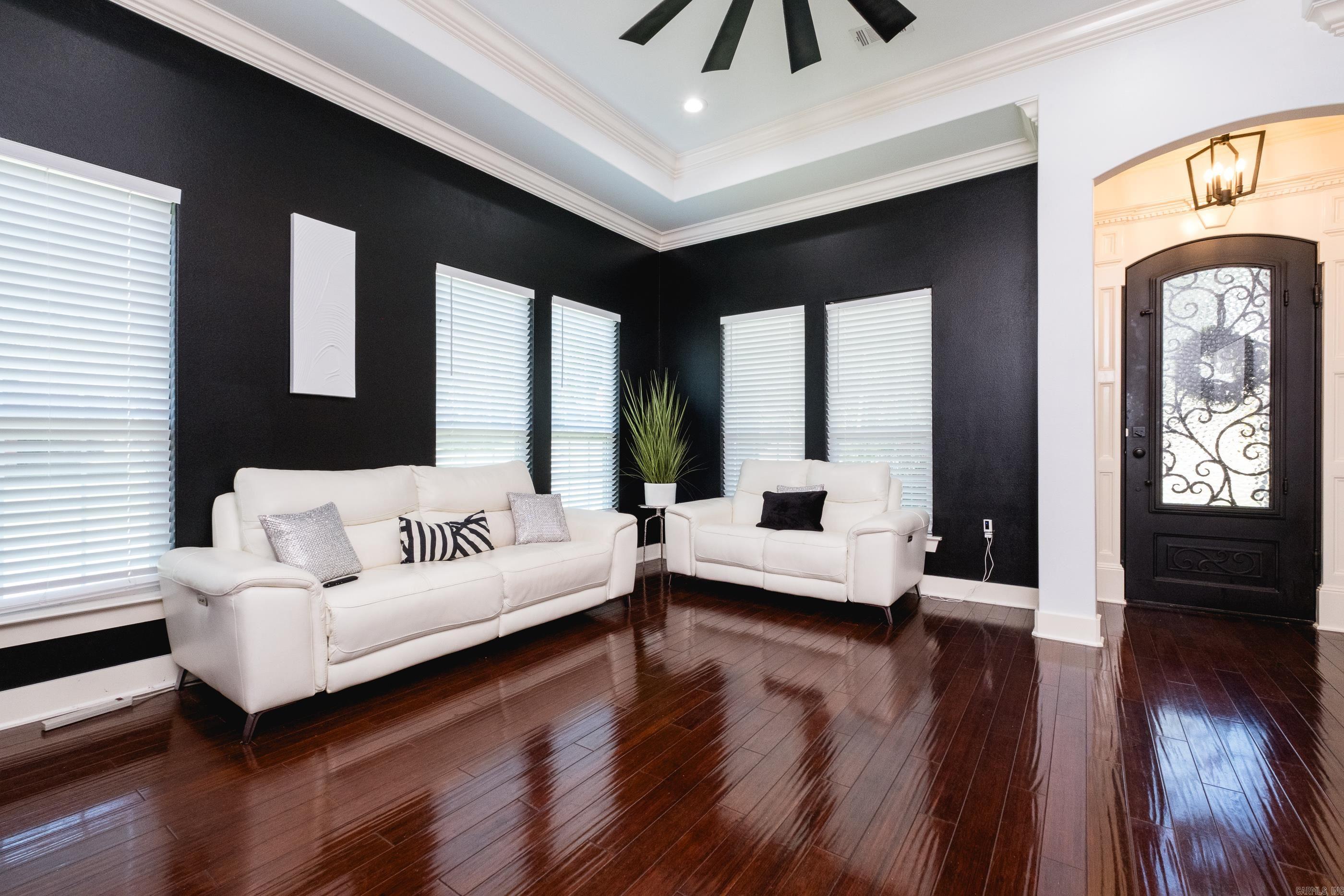 SOUTH MAIN STREET - Residential