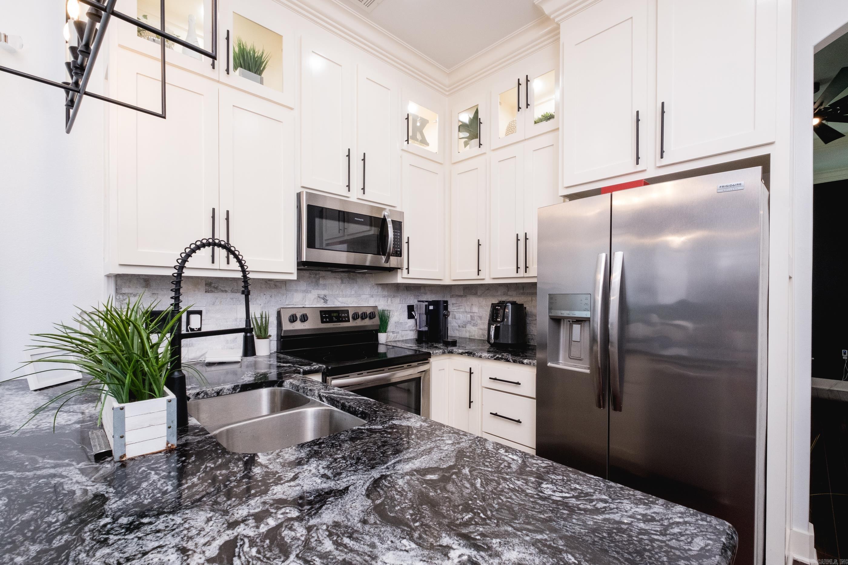 SOUTH MAIN STREET - Residential