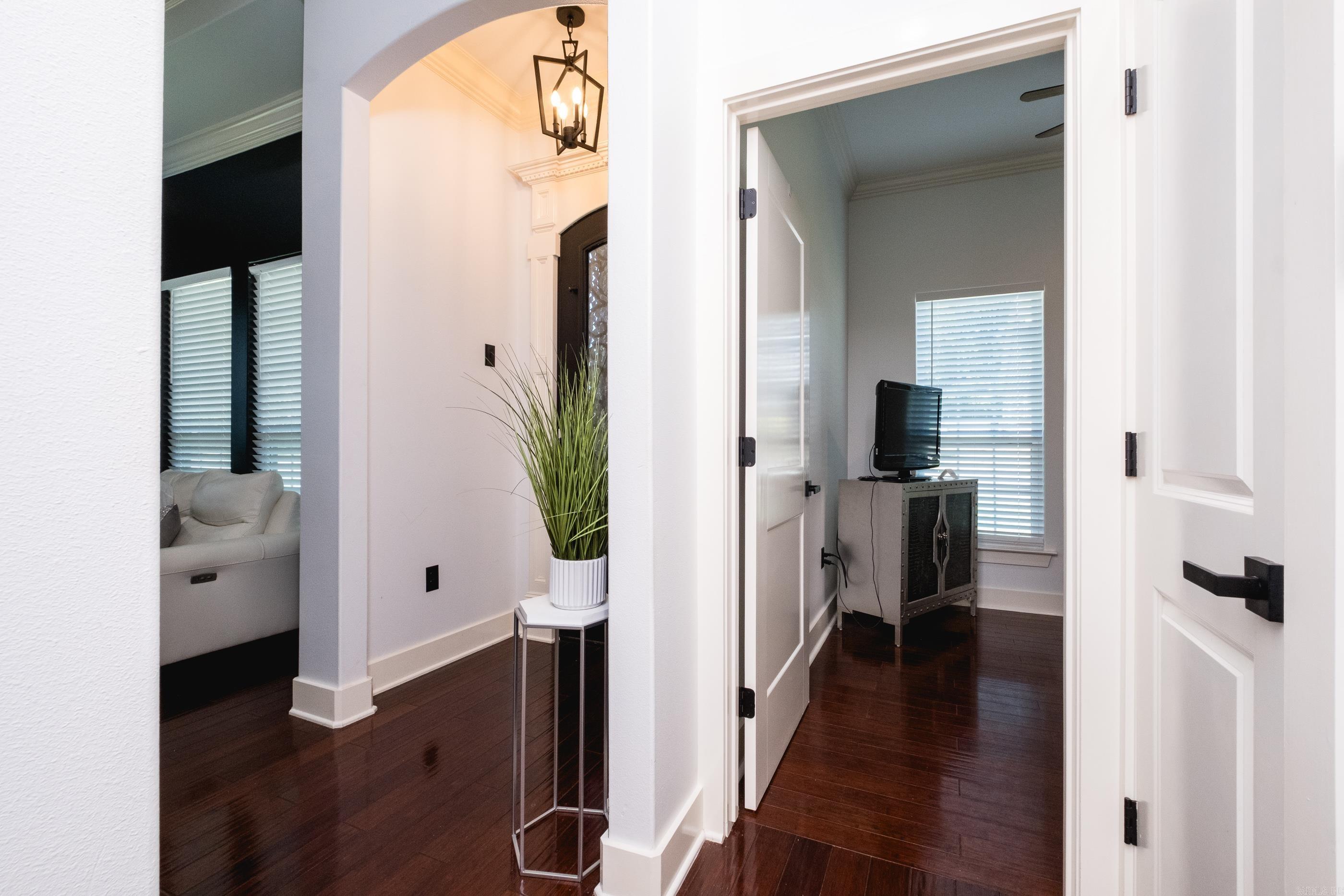 SOUTH MAIN STREET - Residential