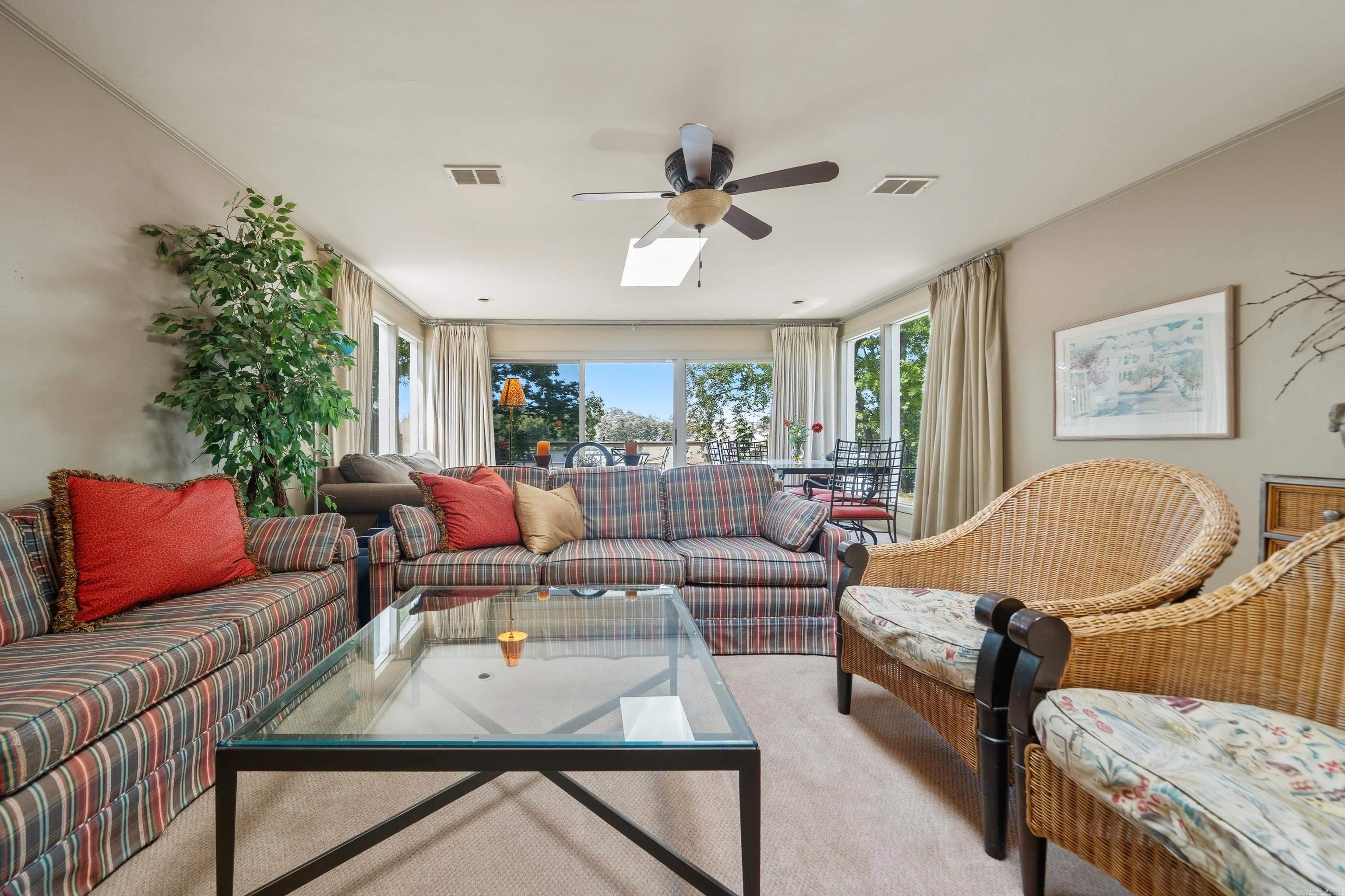 BAYSHORE ACRES - Residential