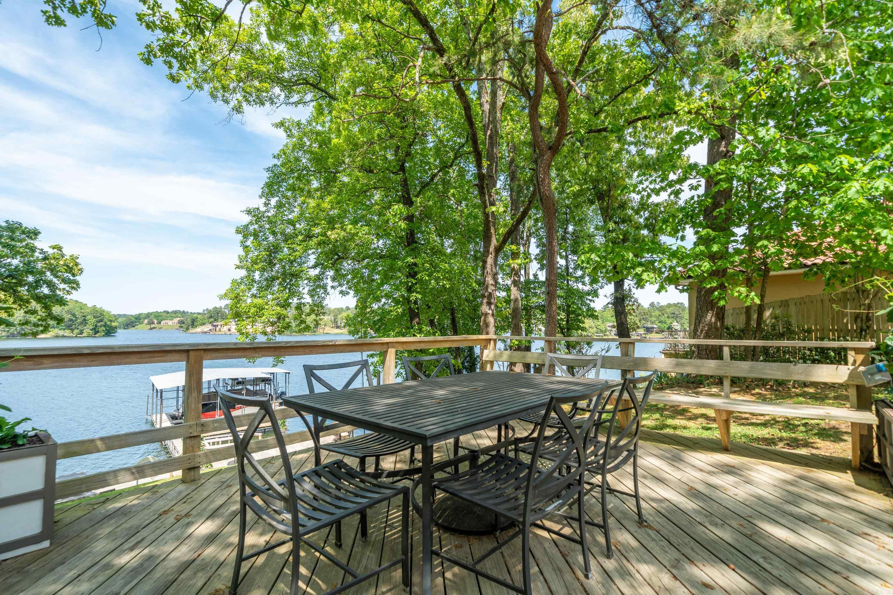 BAYSHORE ACRES - Residential