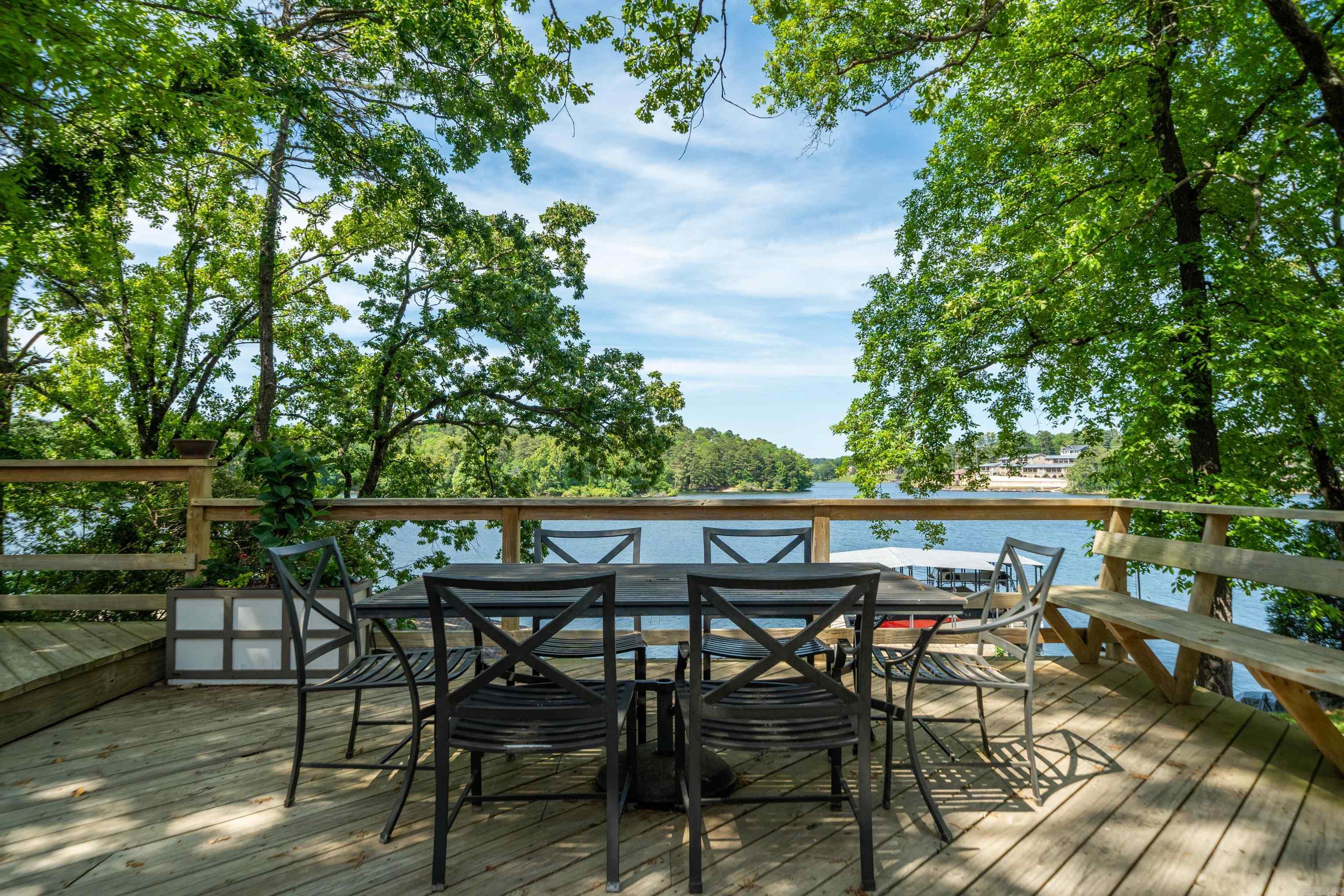 BAYSHORE ACRES - Residential