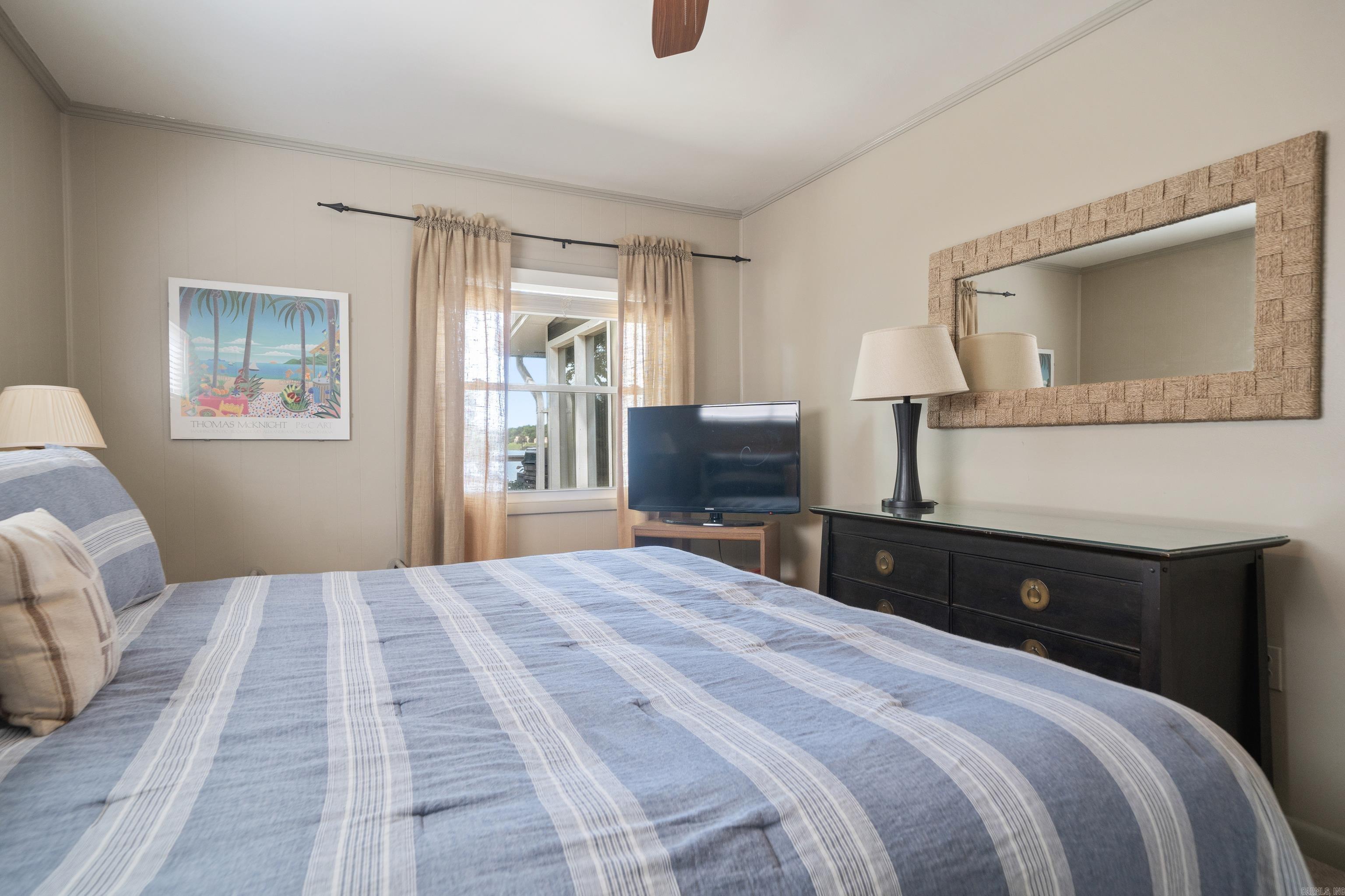 BAYSHORE ACRES - Residential