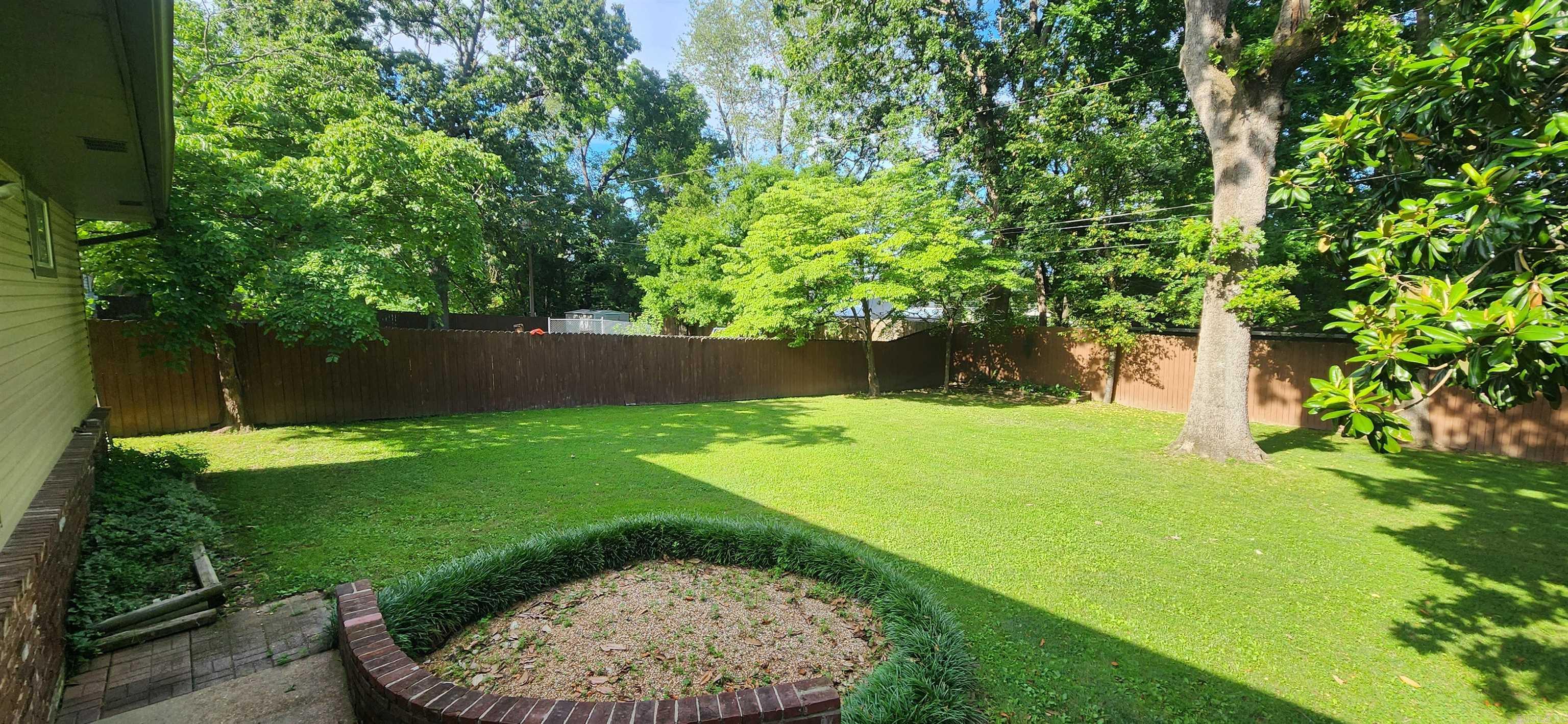 GARDEN OAKS ADD - Residential