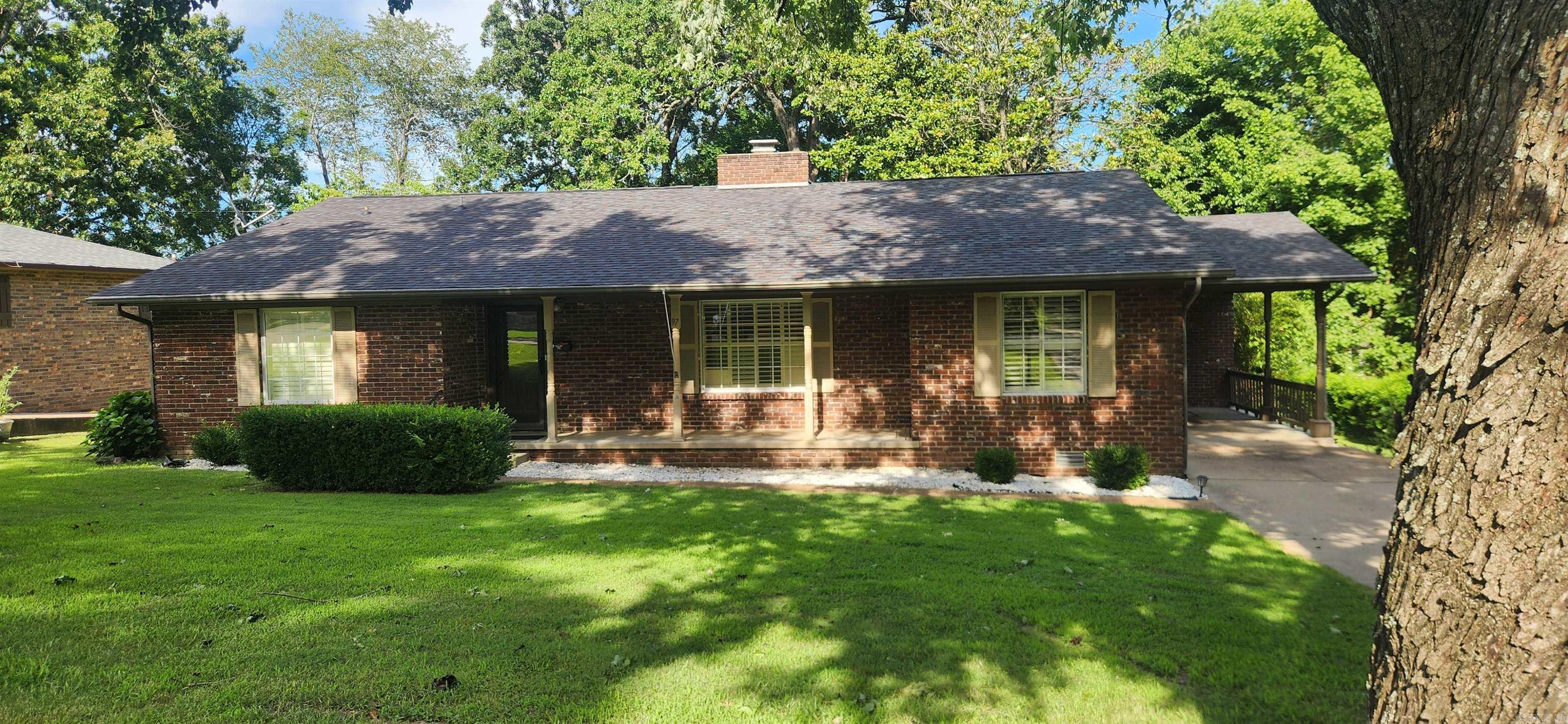 GARDEN OAKS ADD - Residential