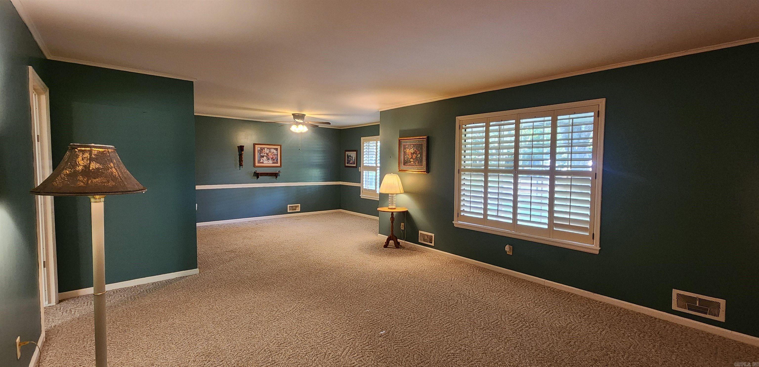 GARDEN OAKS ADD - Residential