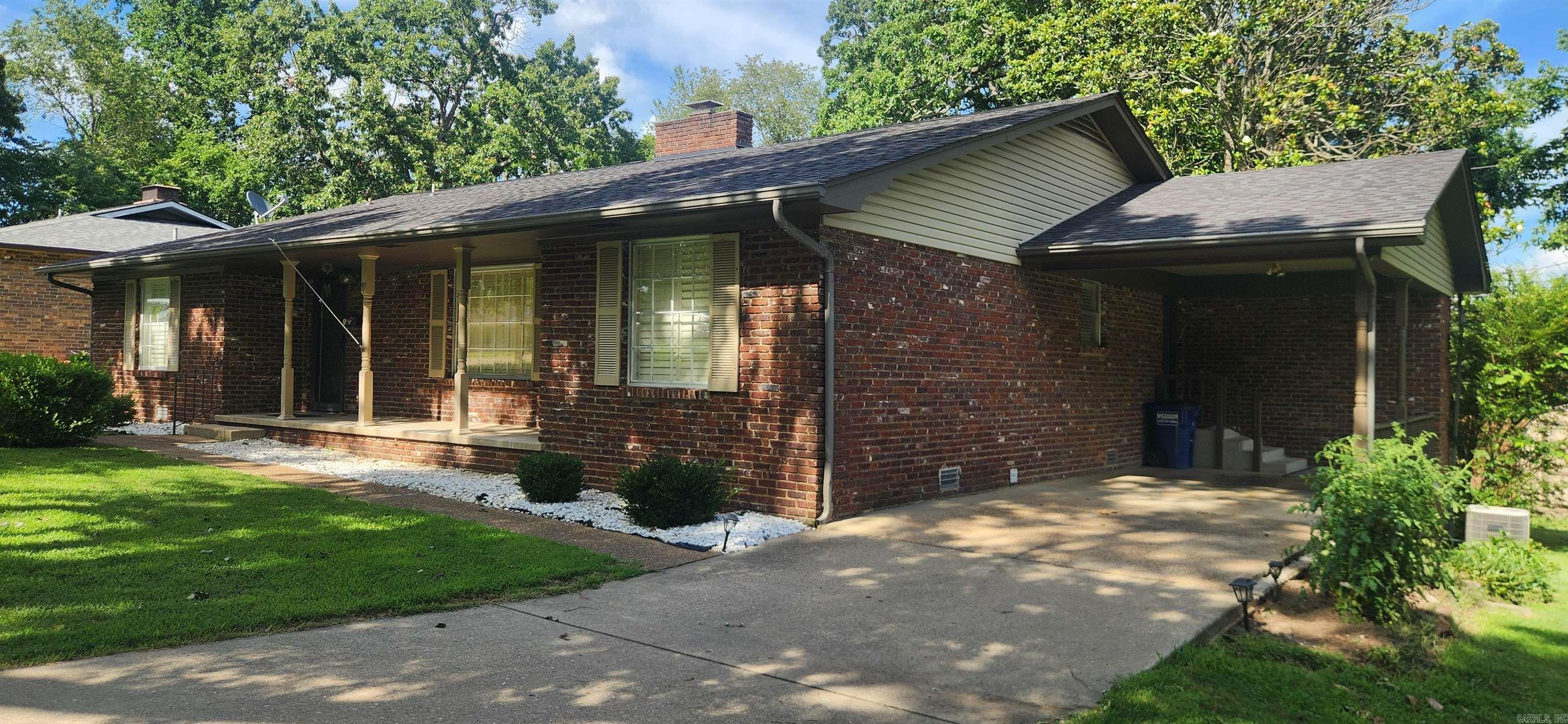 GARDEN OAKS ADD - Residential