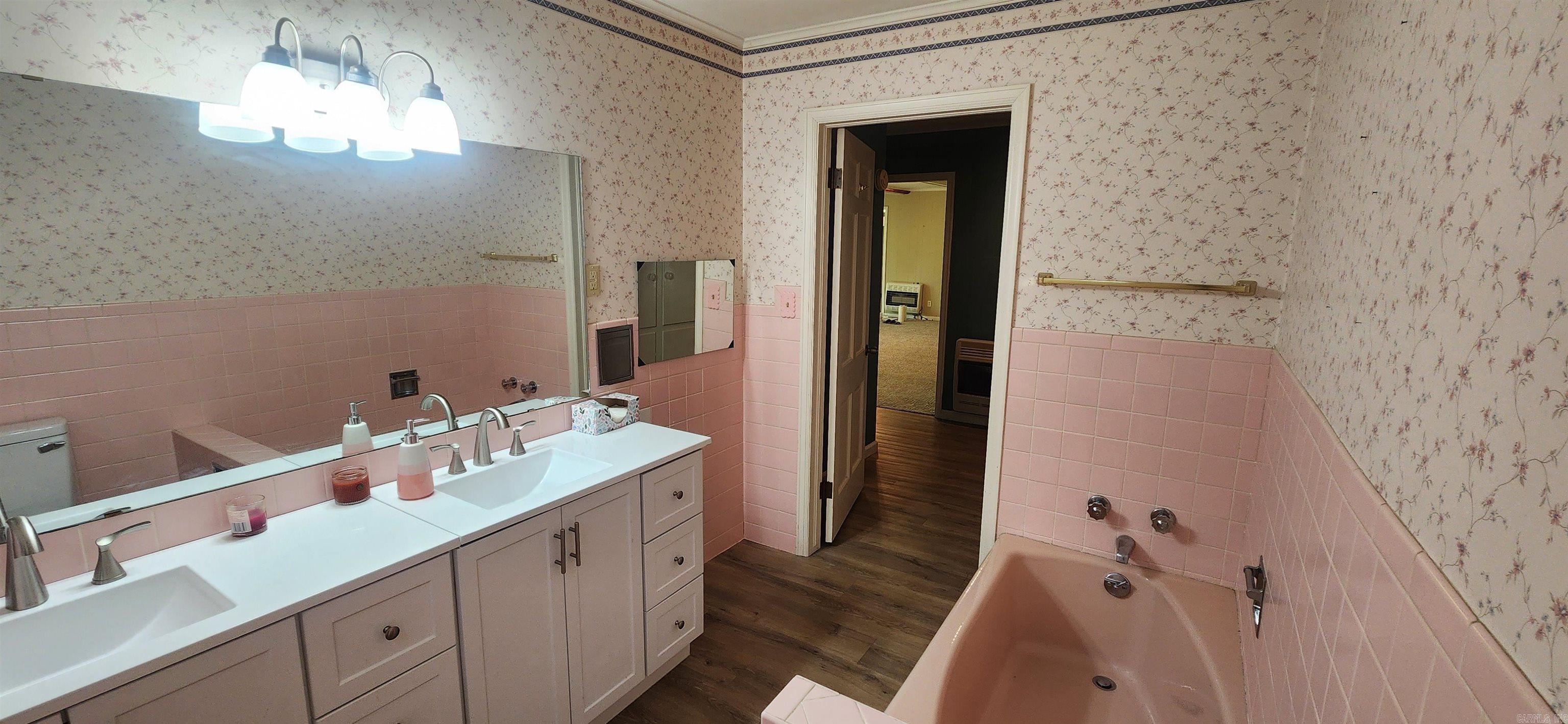 GARDEN OAKS ADD - Residential