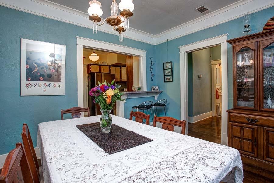 Melrose Place - Residential