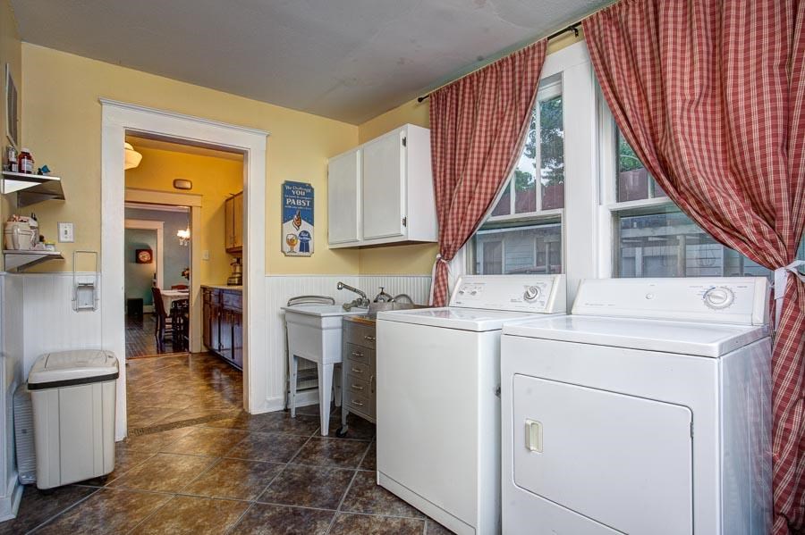 Melrose Place - Residential