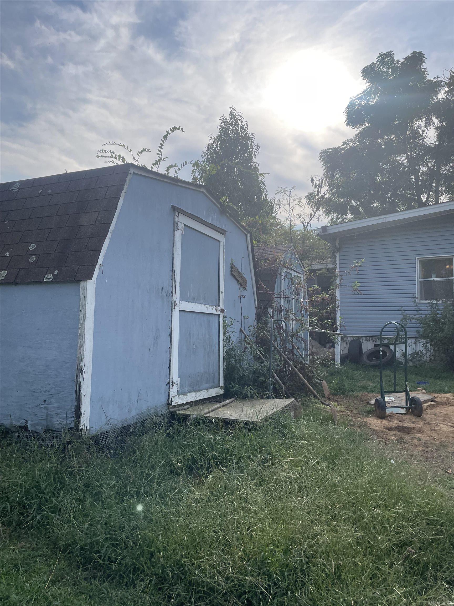 Lawrence #5 - Residential