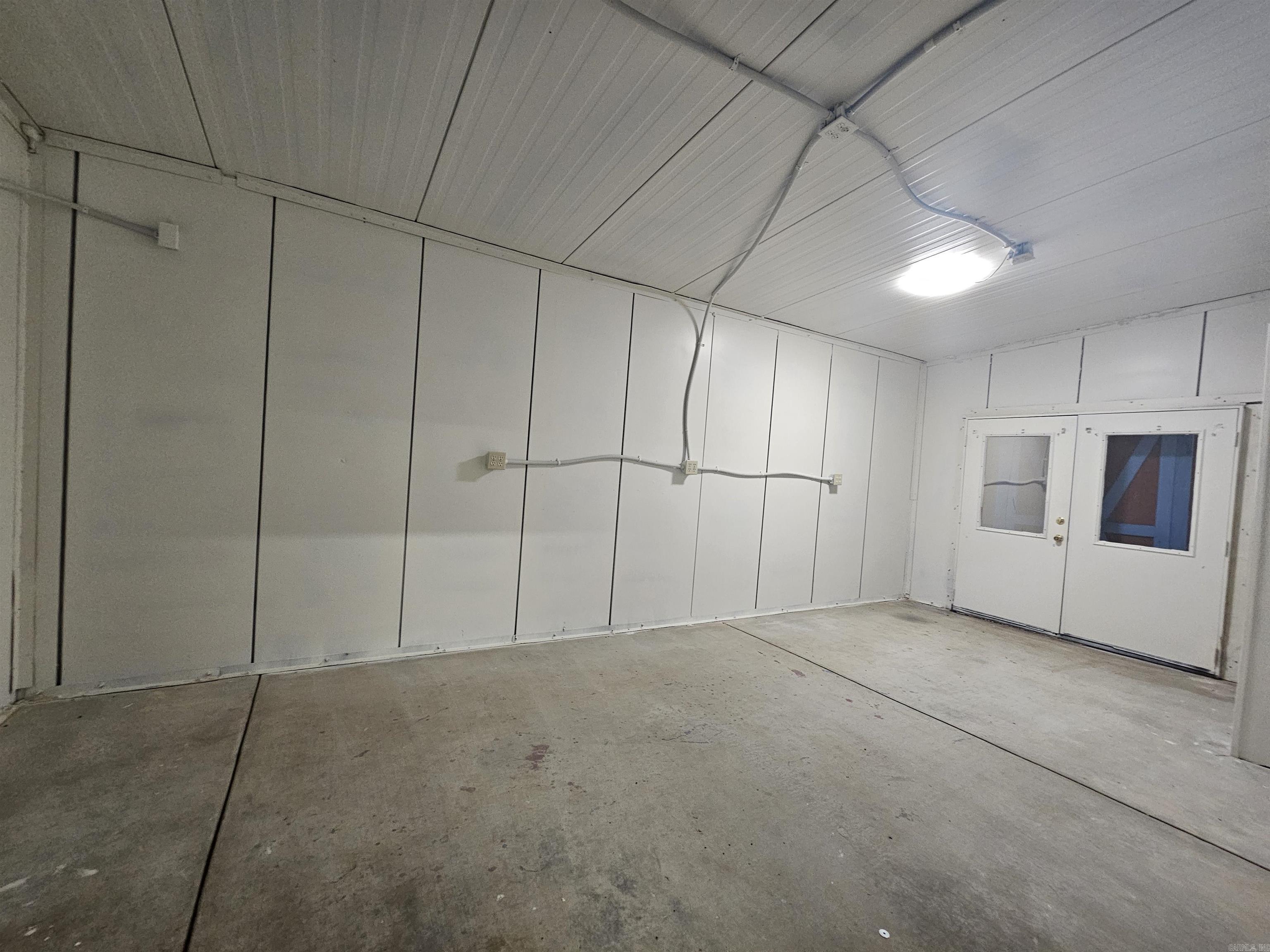 CANE CREEK MINI-FARMS - Residential