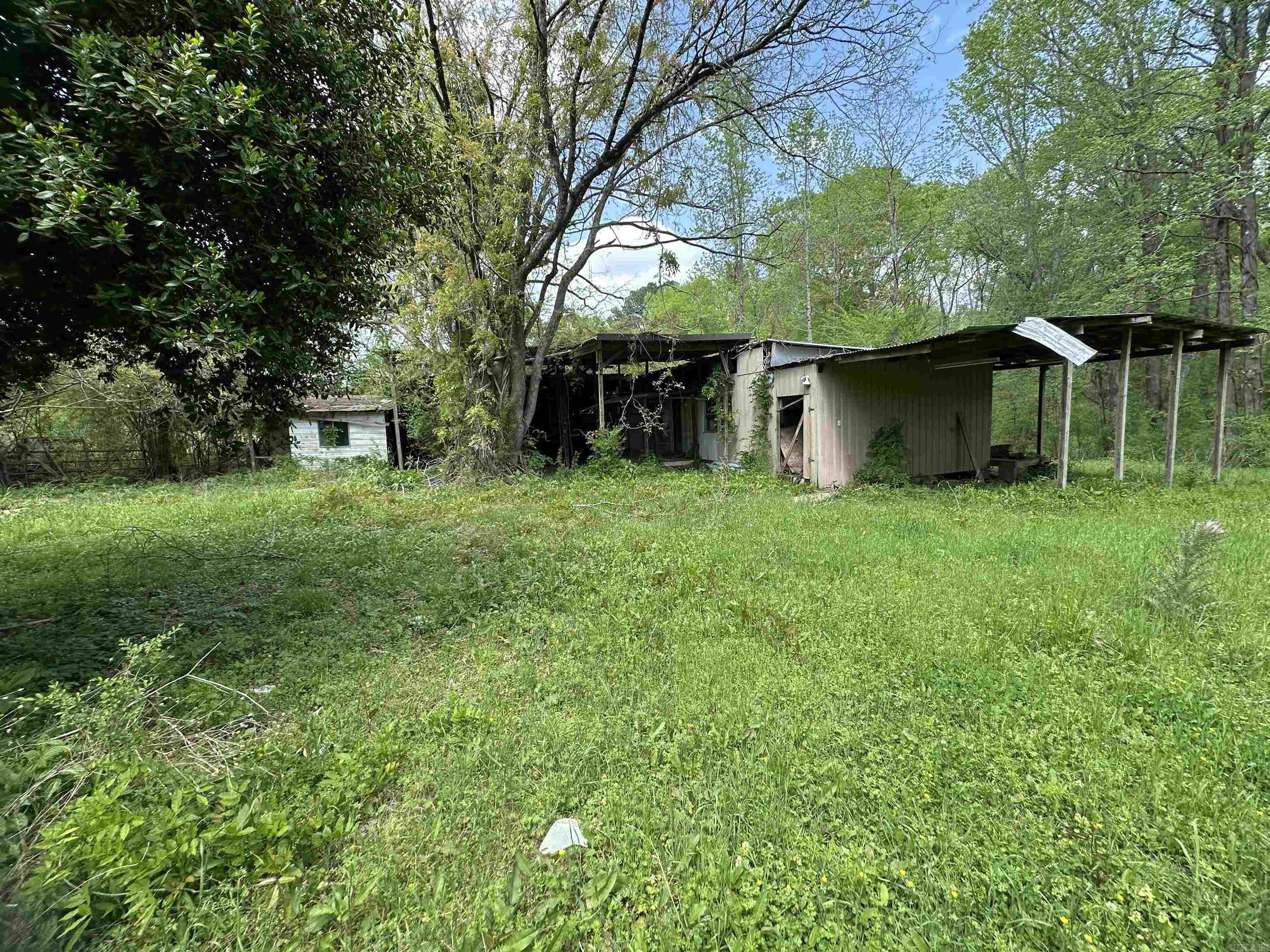 CANE CREEK MINI-FARMS - Residential