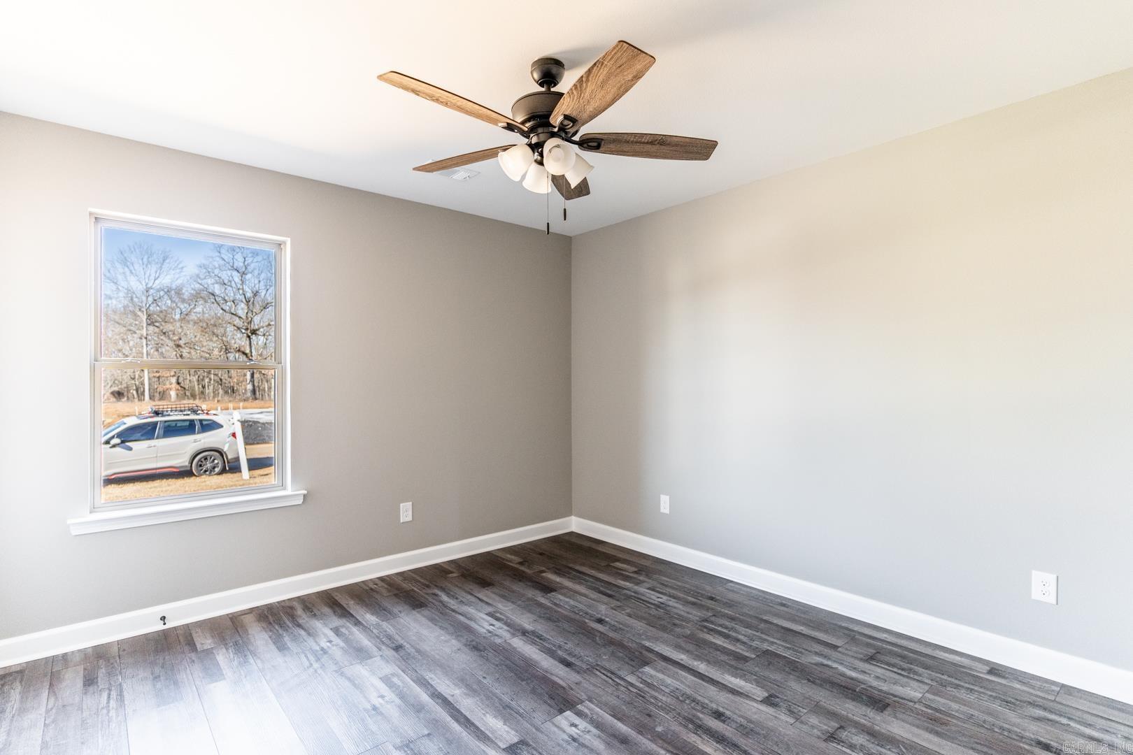 MAGNOLIA ESTATES - Residential