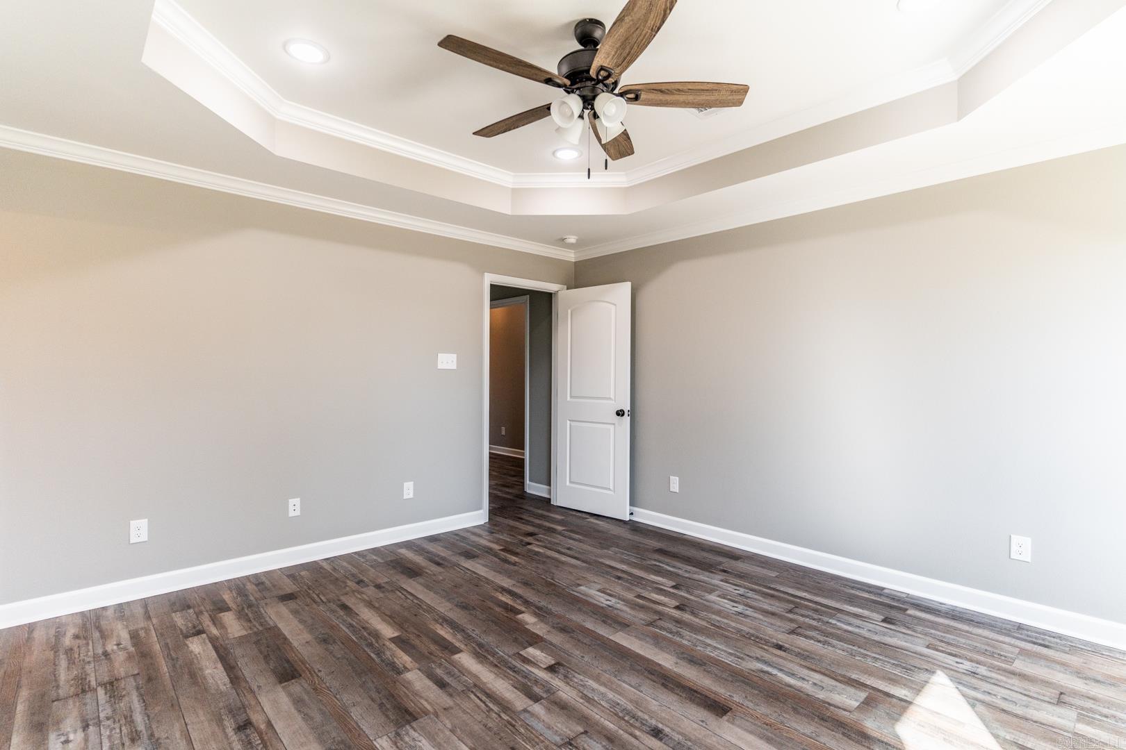 MAGNOLIA ESTATES - Residential