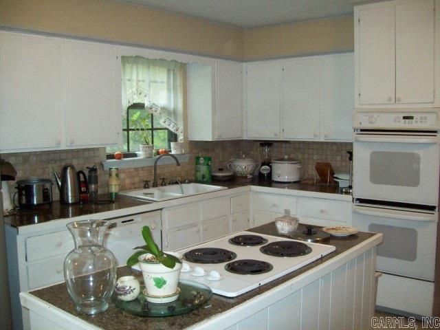 OTTER CREEK COMMUNITY - Residential