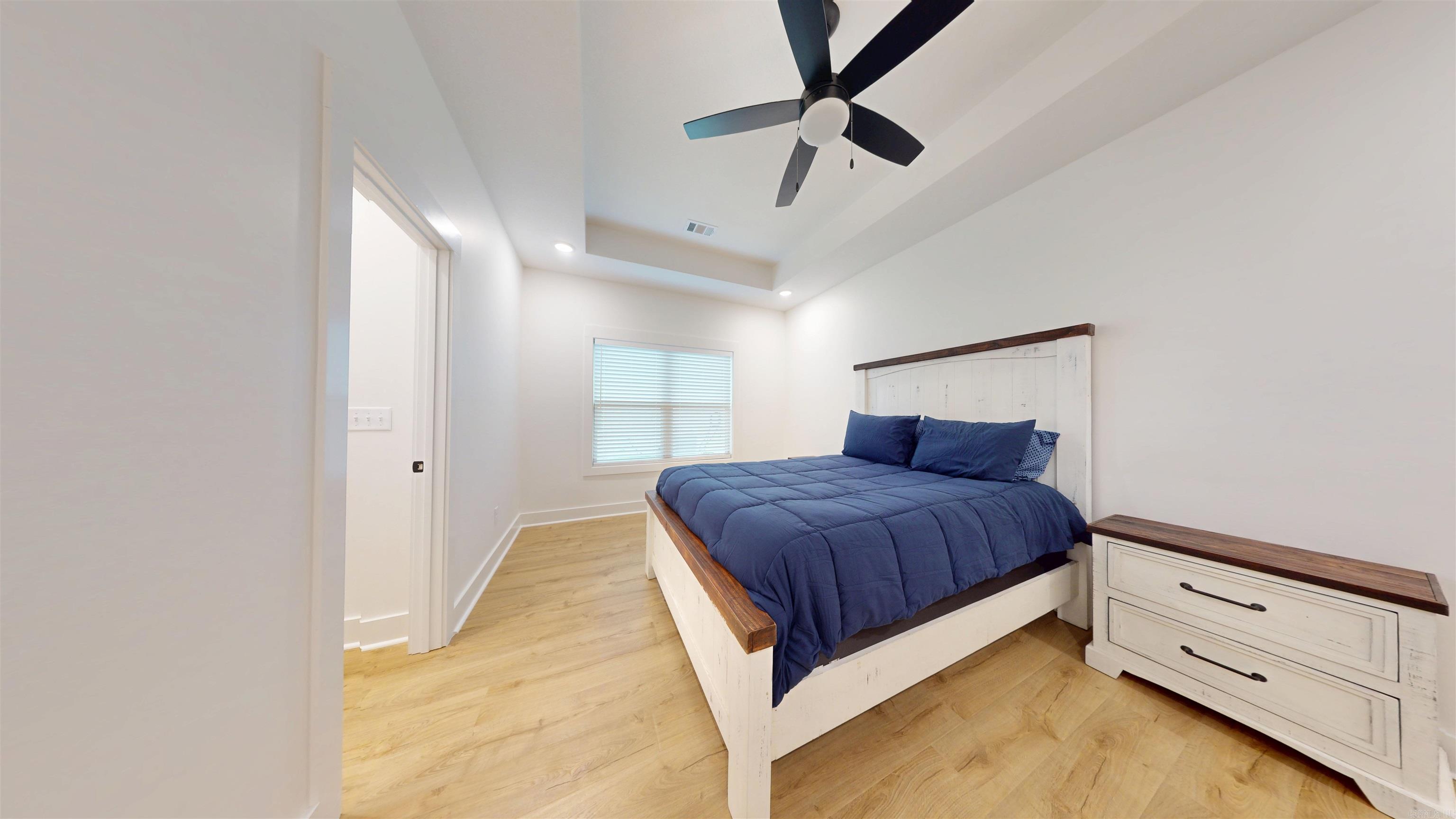 WINDSOR LANDING - Residential