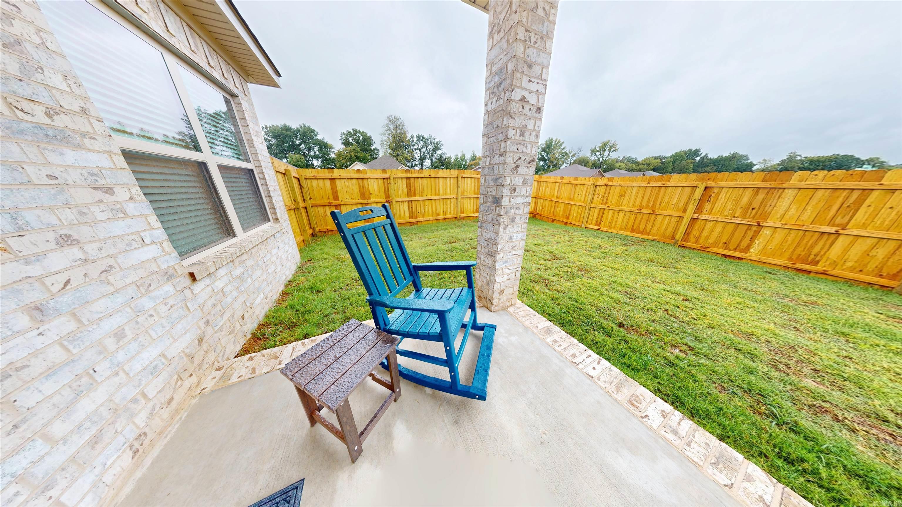 WINDSOR LANDING - Residential