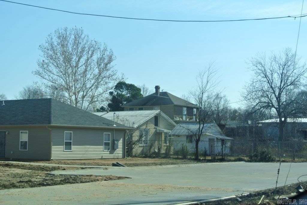 Woodrow - Residential Lease