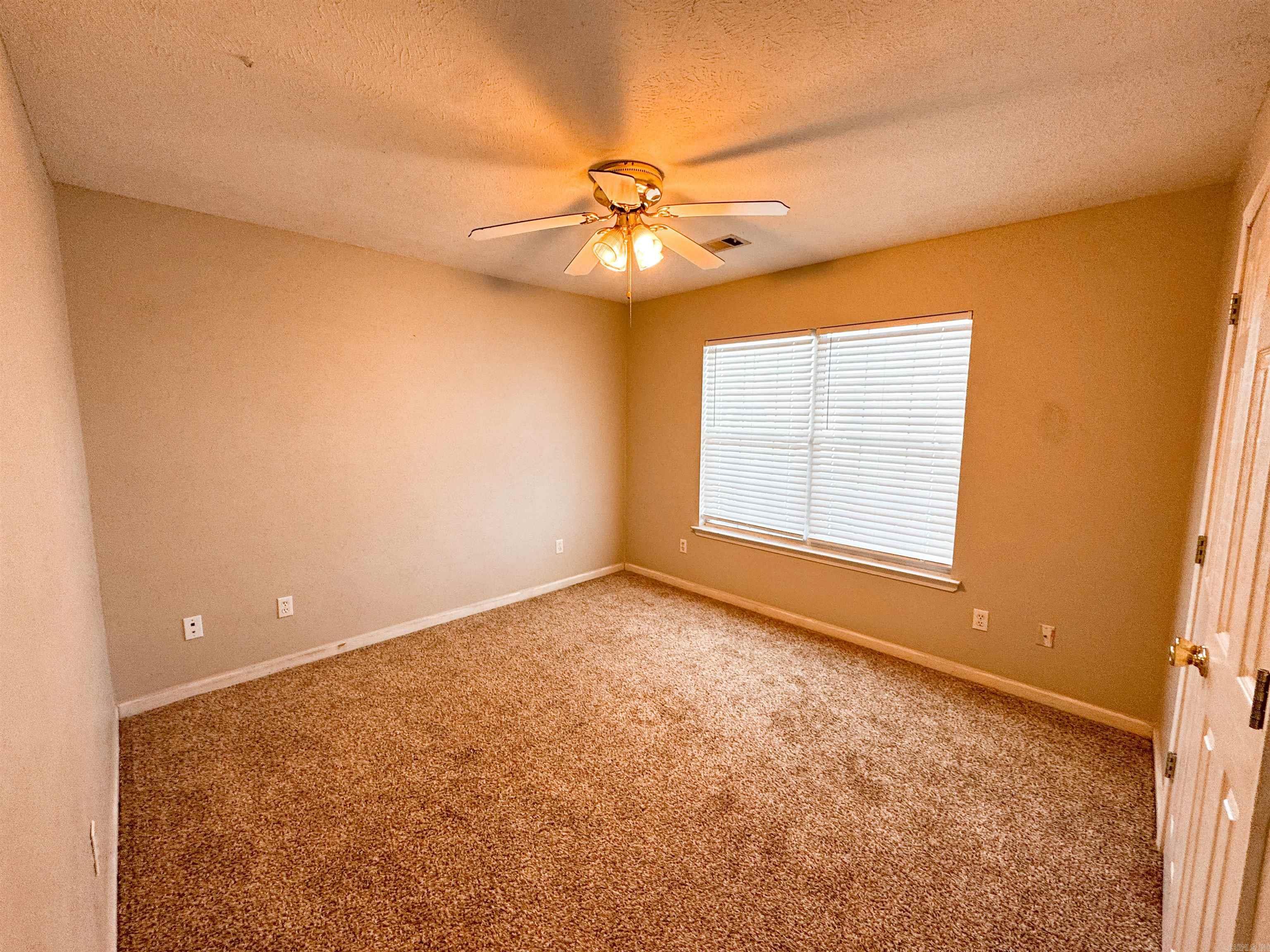 WOODBRIDGE - Residential