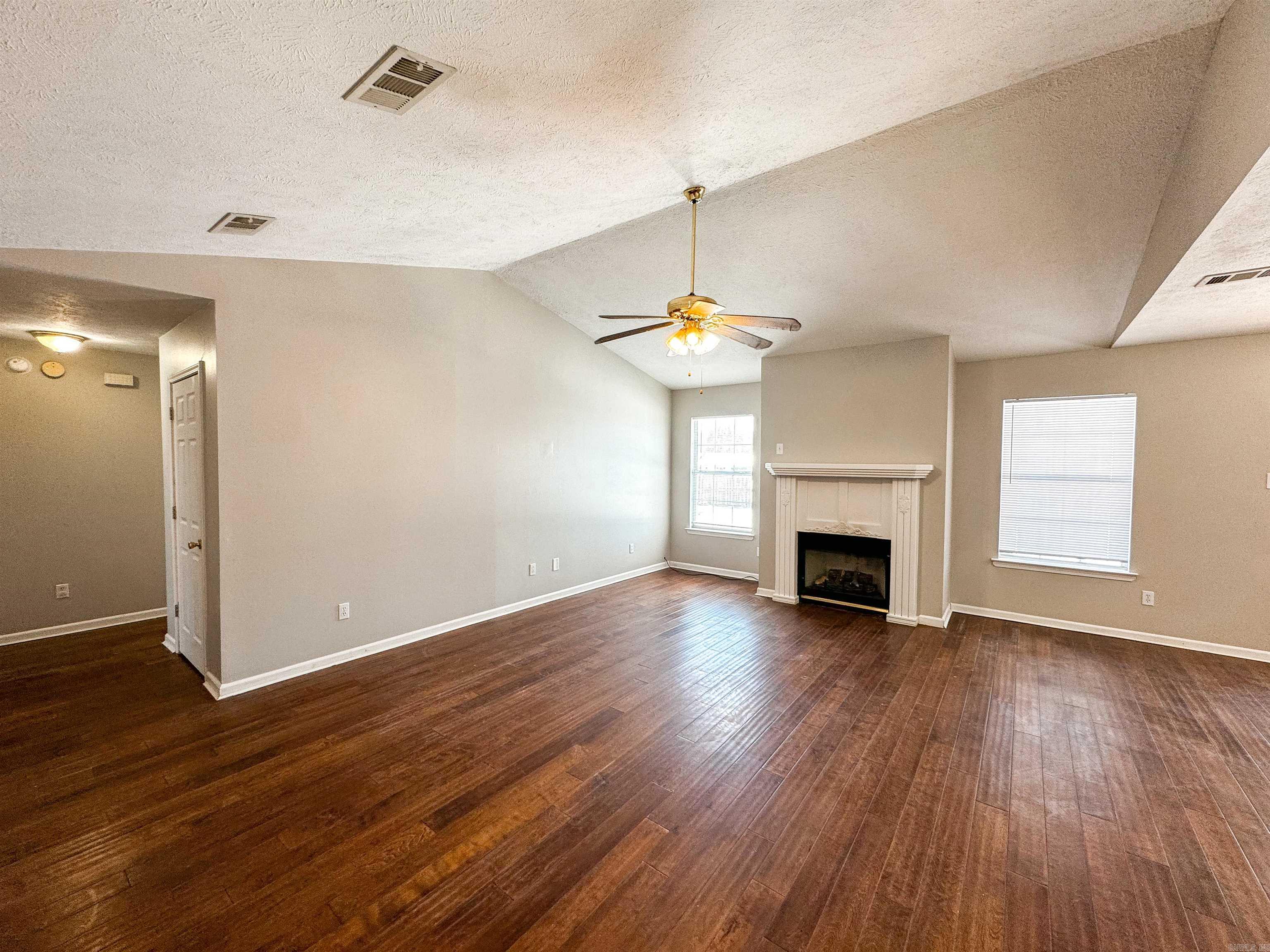 WOODBRIDGE - Residential