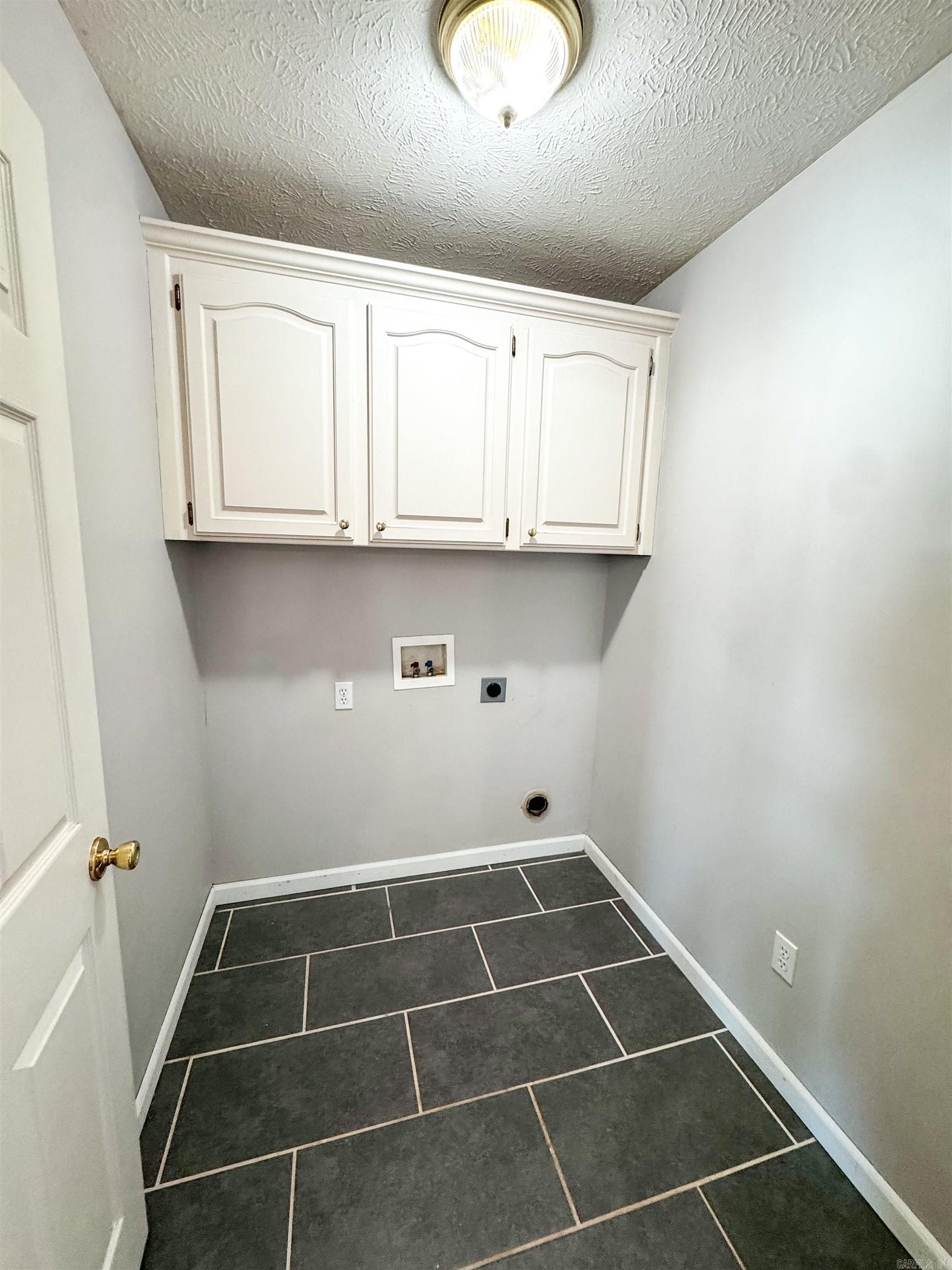 WOODBRIDGE - Residential